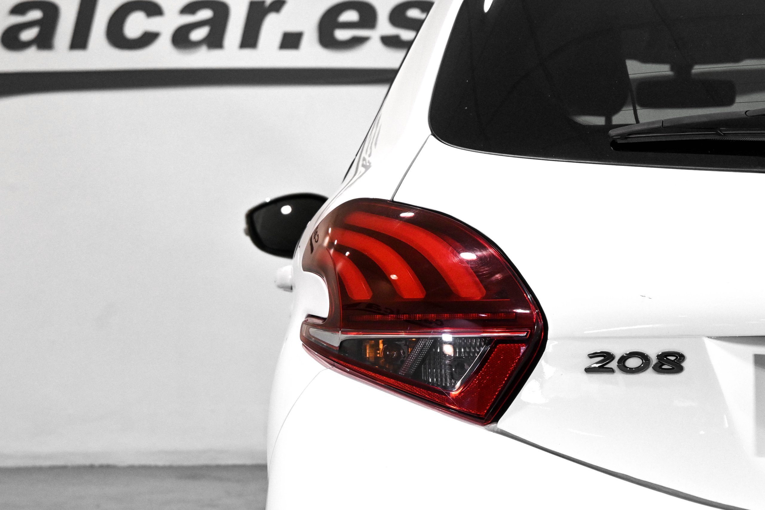 Foto Peugeot 208 10