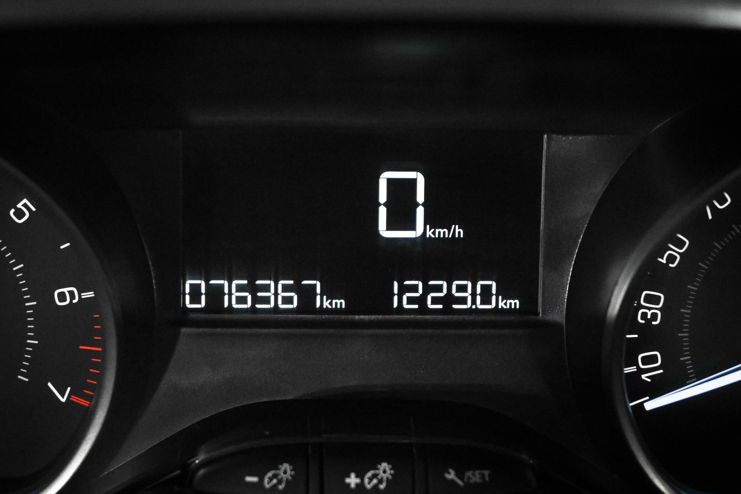 Foto Peugeot 208 17