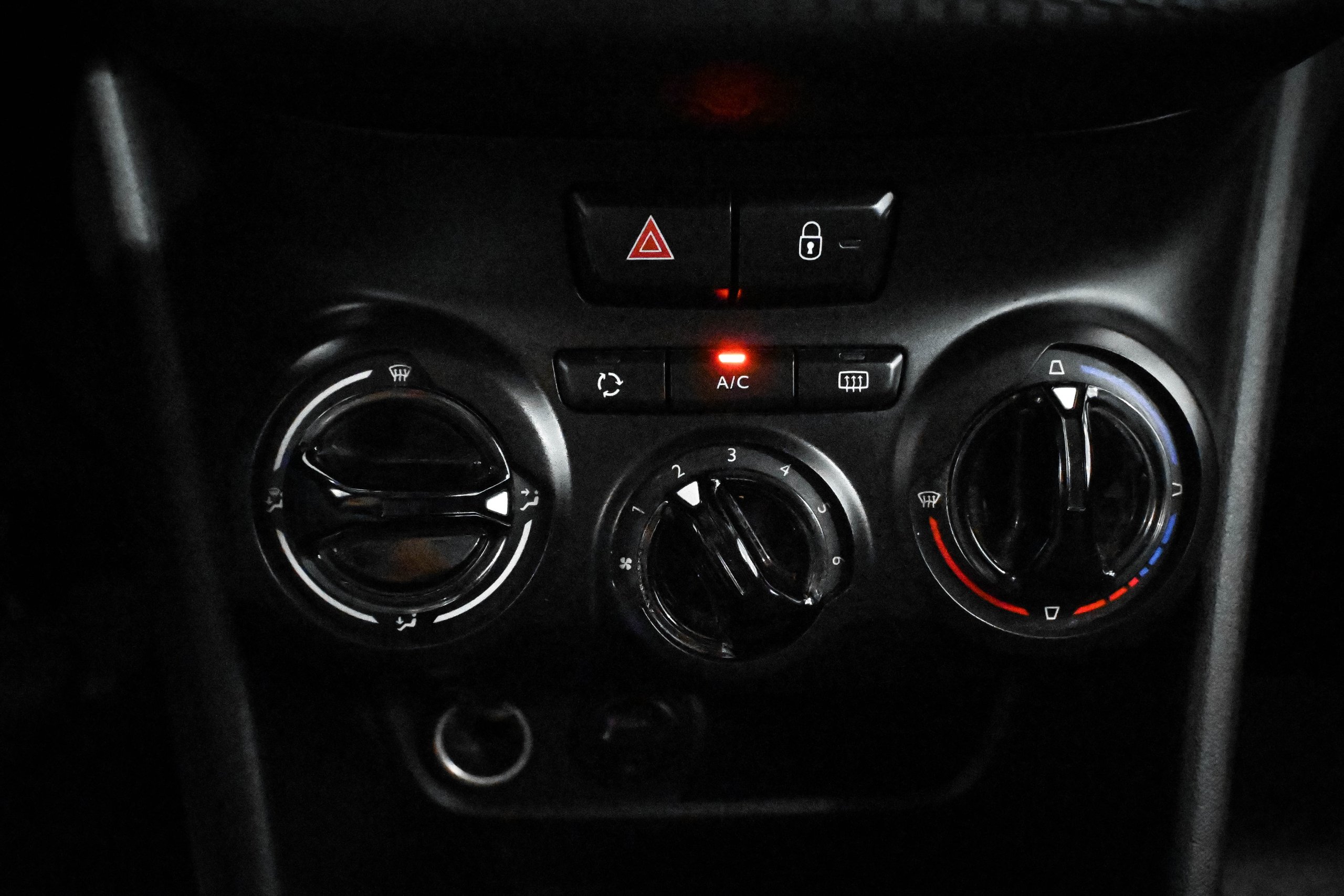 Foto Peugeot 208 20