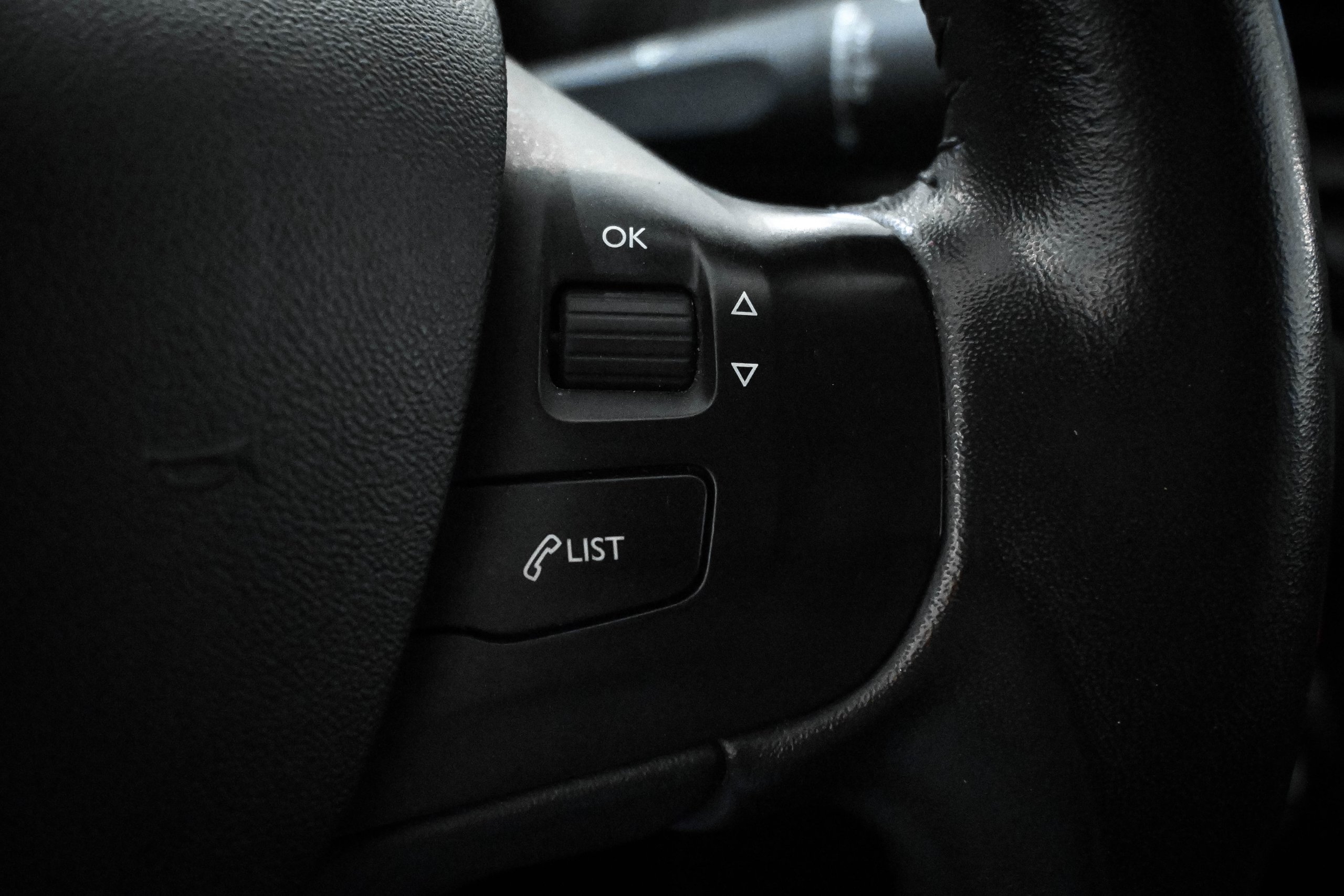 Foto Peugeot 208 28