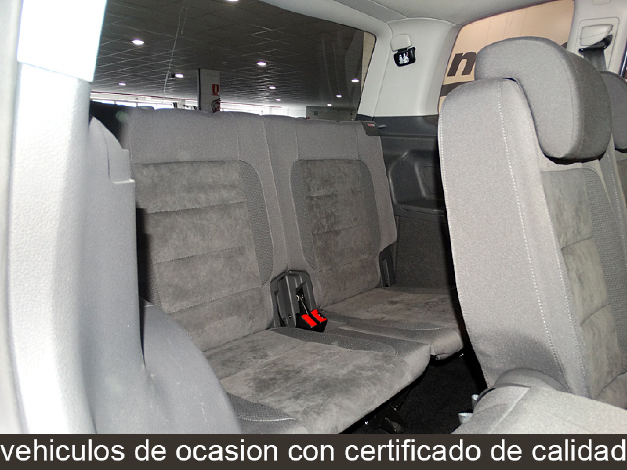 Foto Volkswagen Touran 17