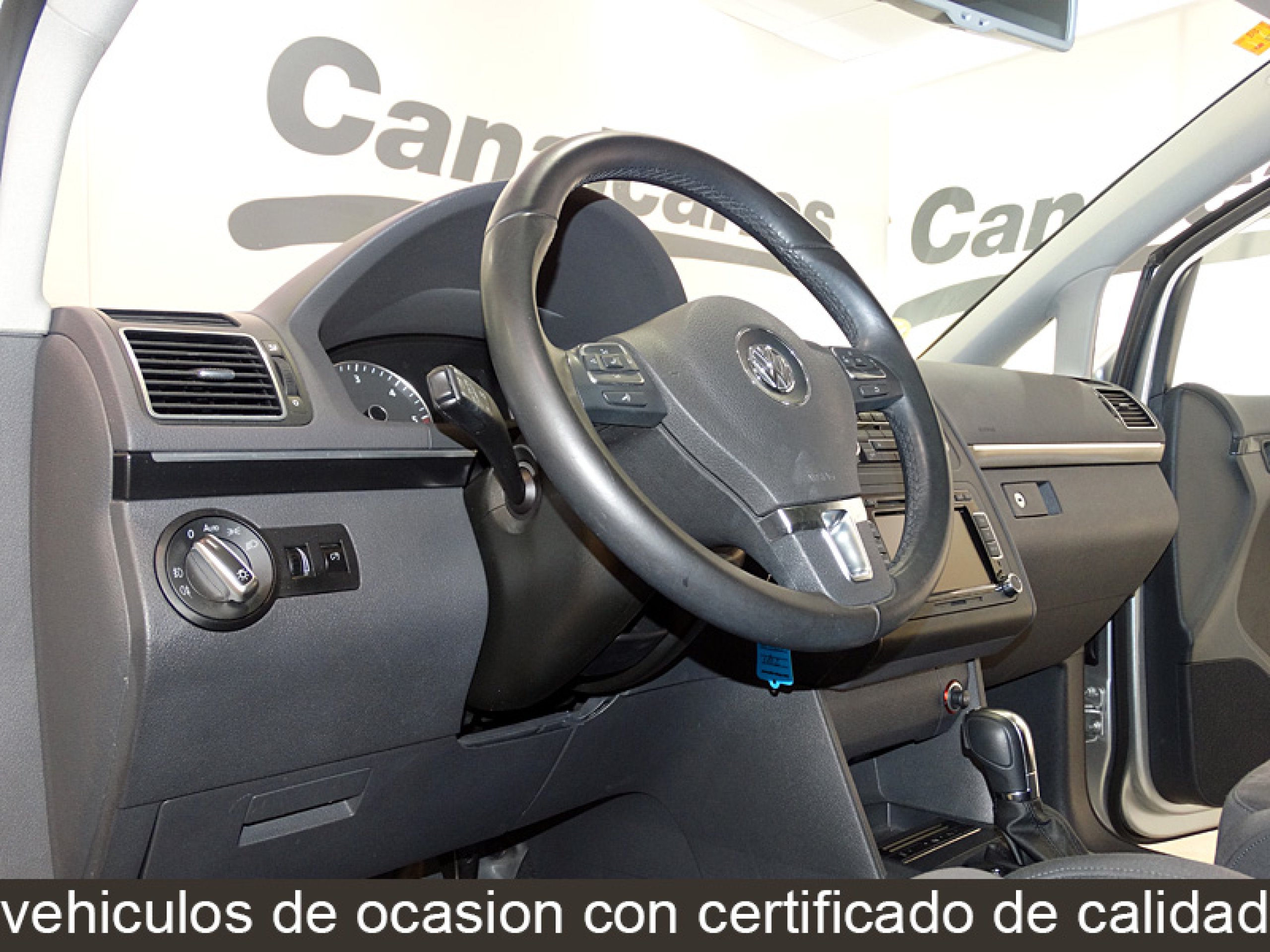 Foto Volkswagen Touran 23