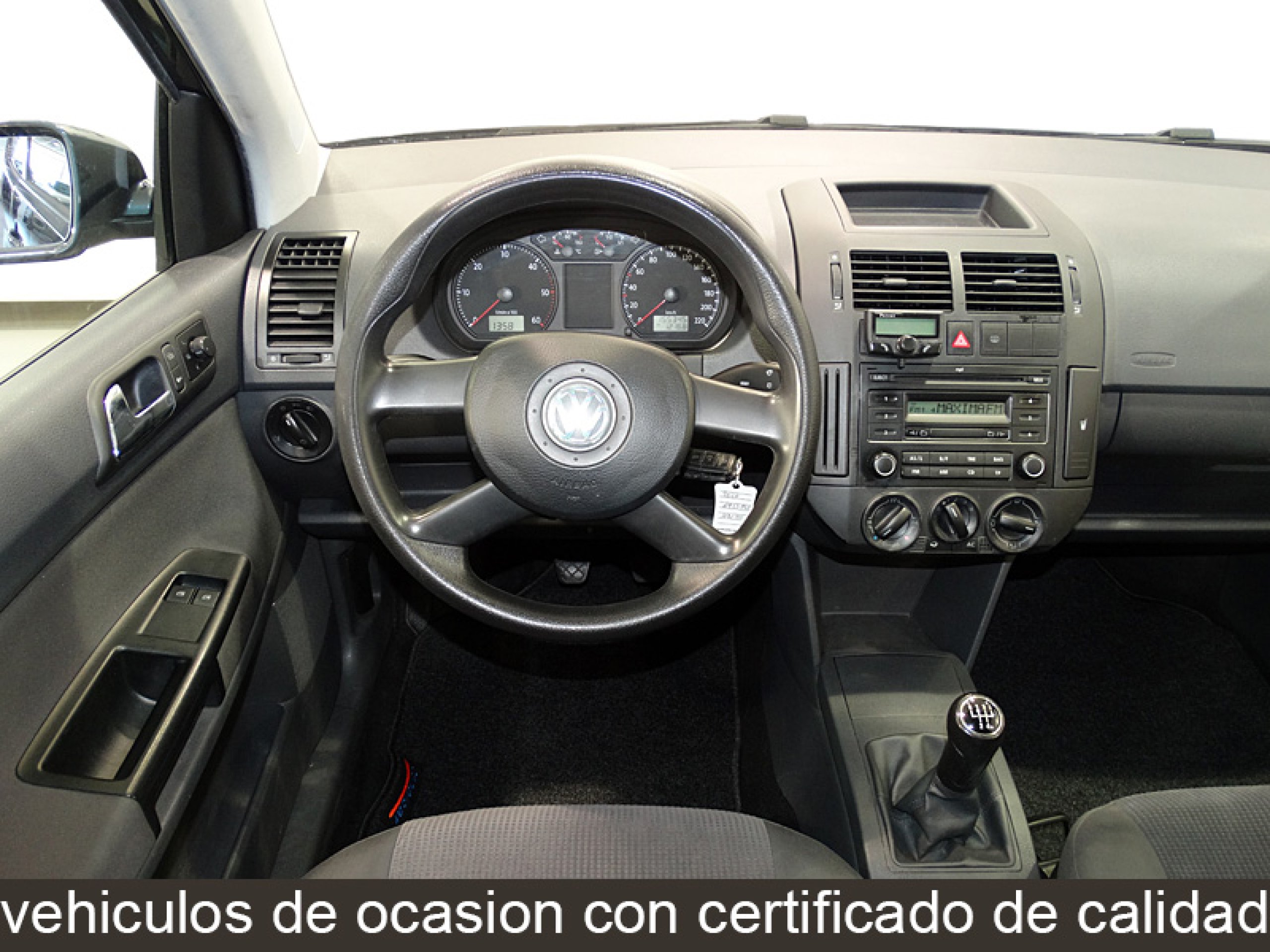 Foto Volkswagen Polo 16 Foto Volkswagen Polo 16