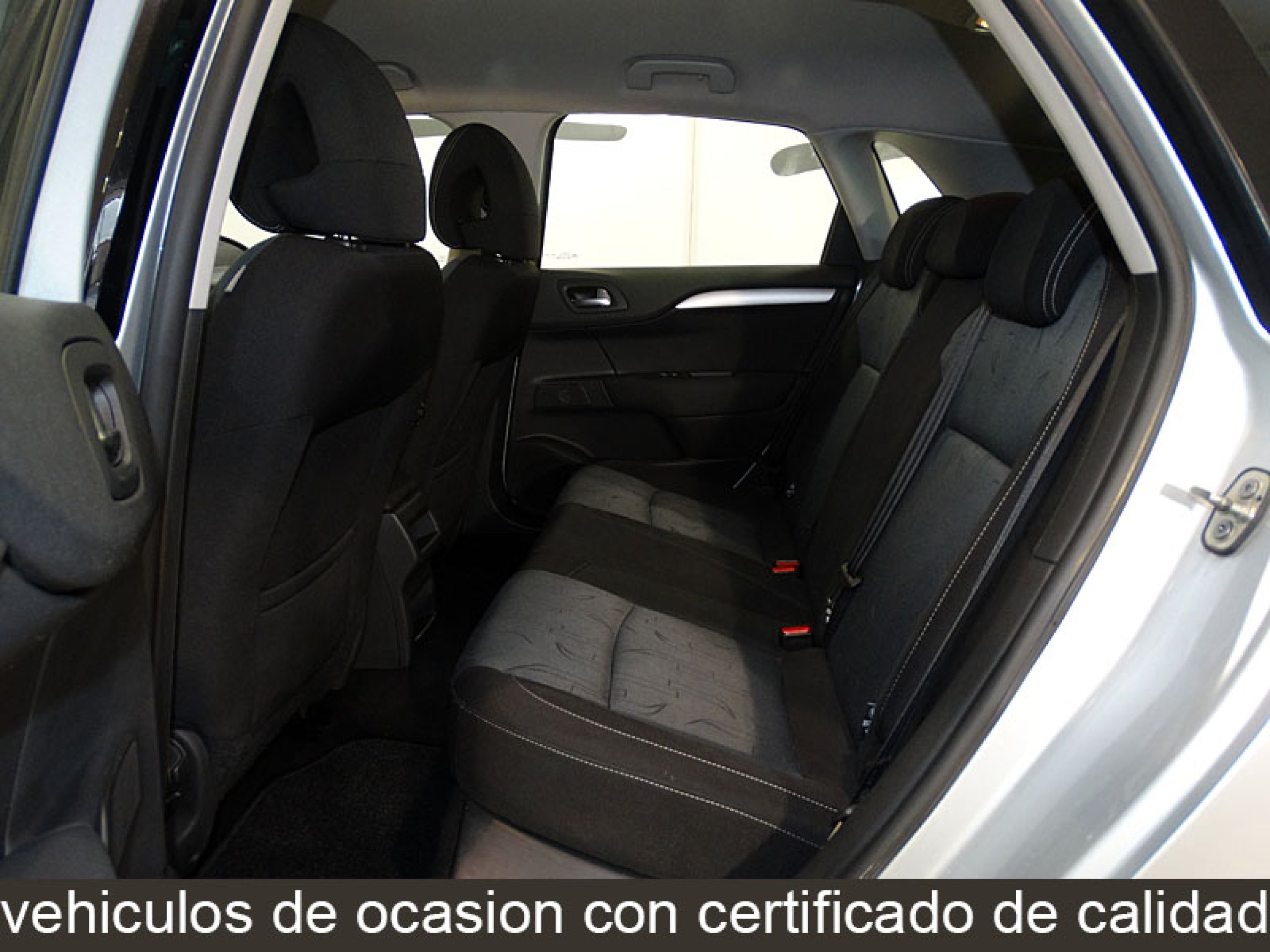 Foto Citroen C4 16