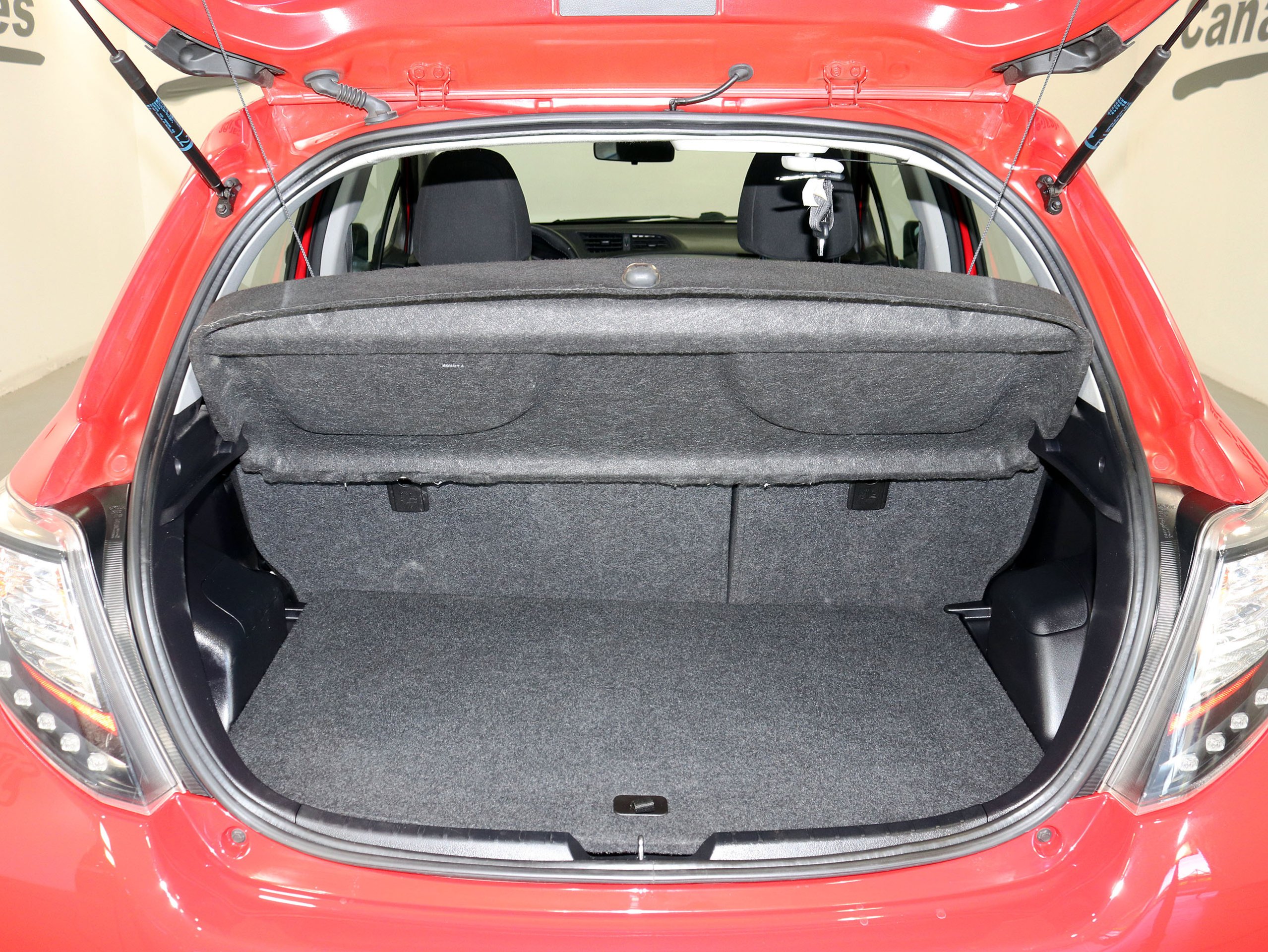 Foto Toyota Yaris 9