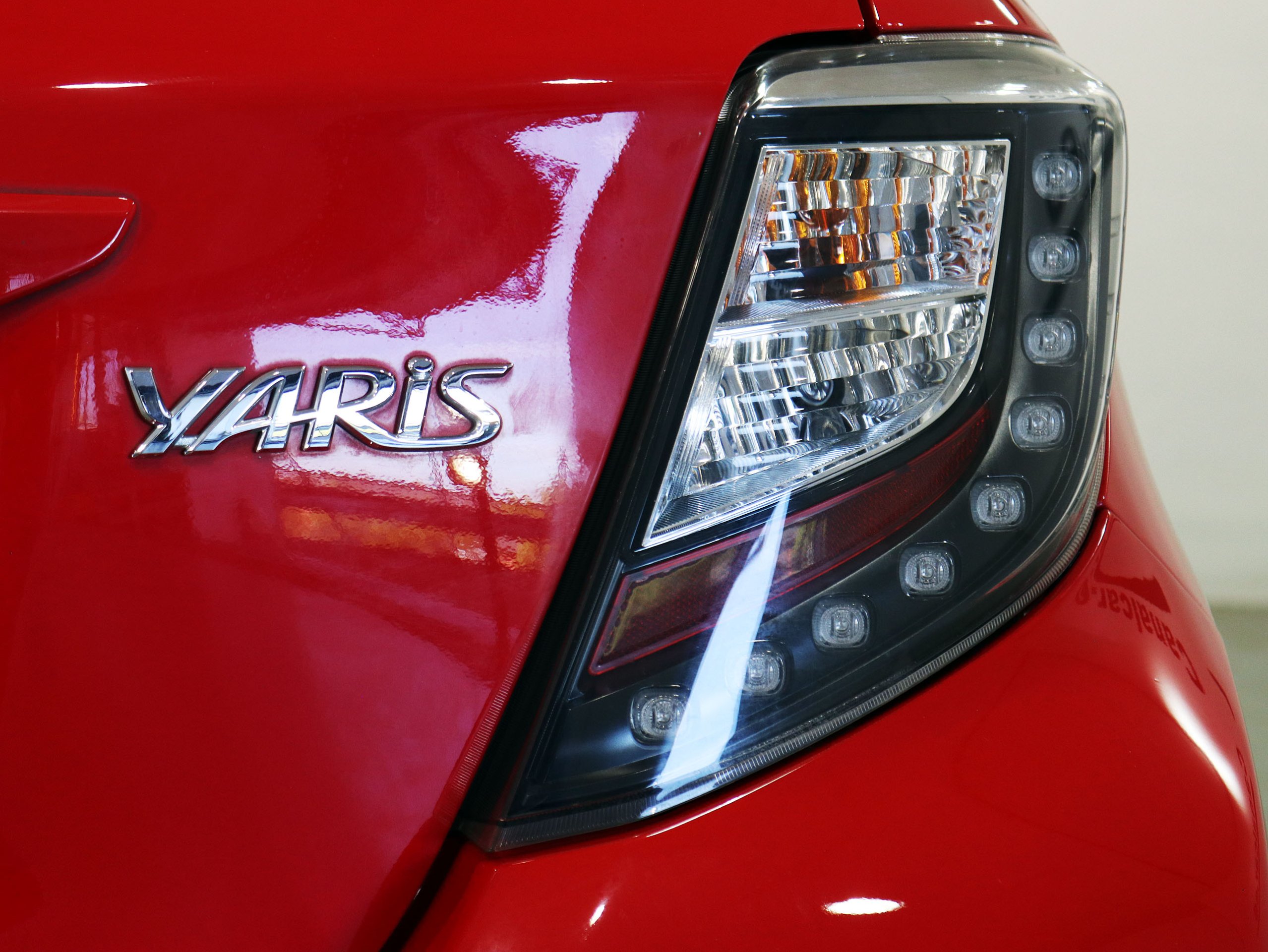 Foto Toyota Yaris 11