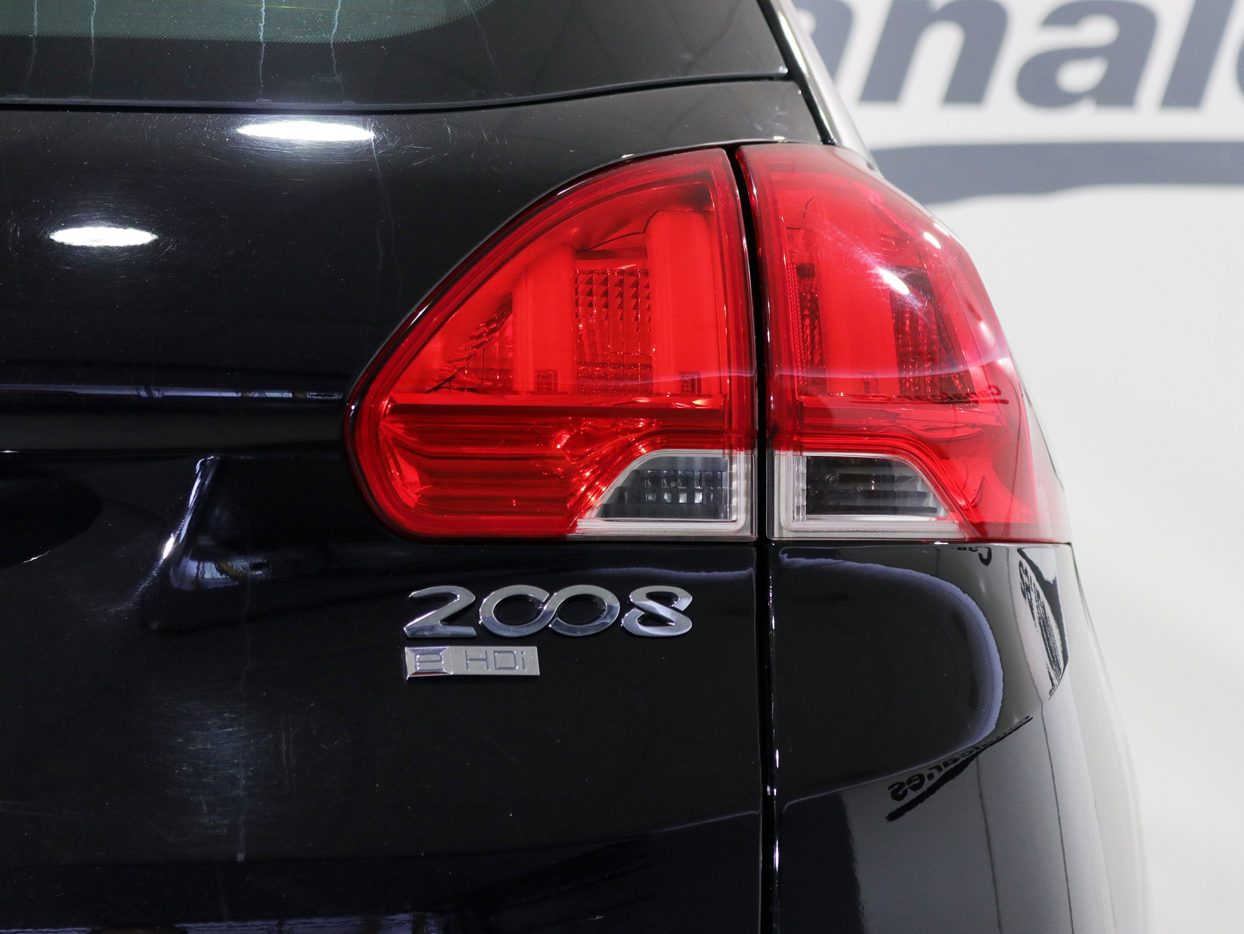 Foto Peugeot 2008 10