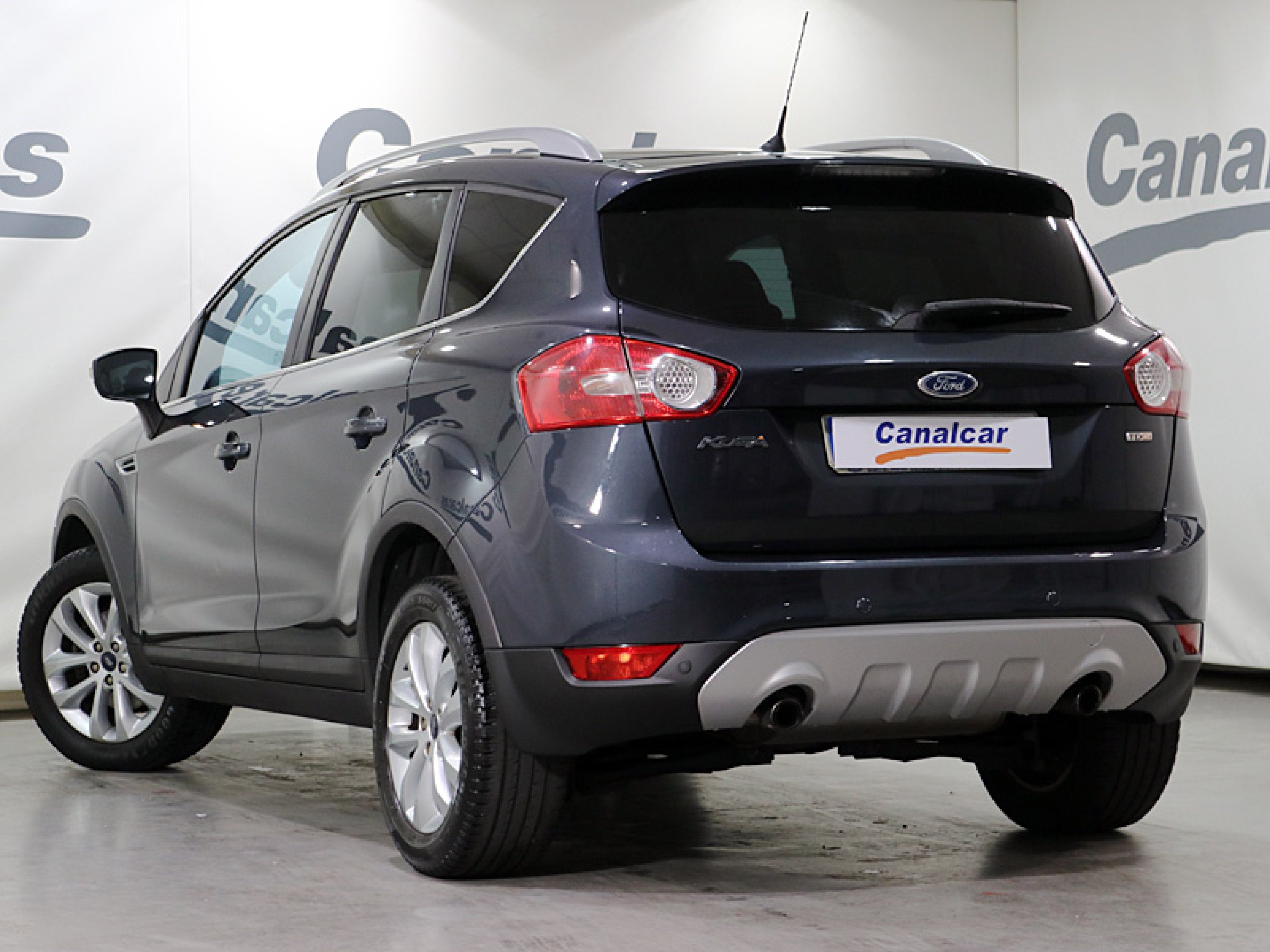 Foto Ford Kuga 7