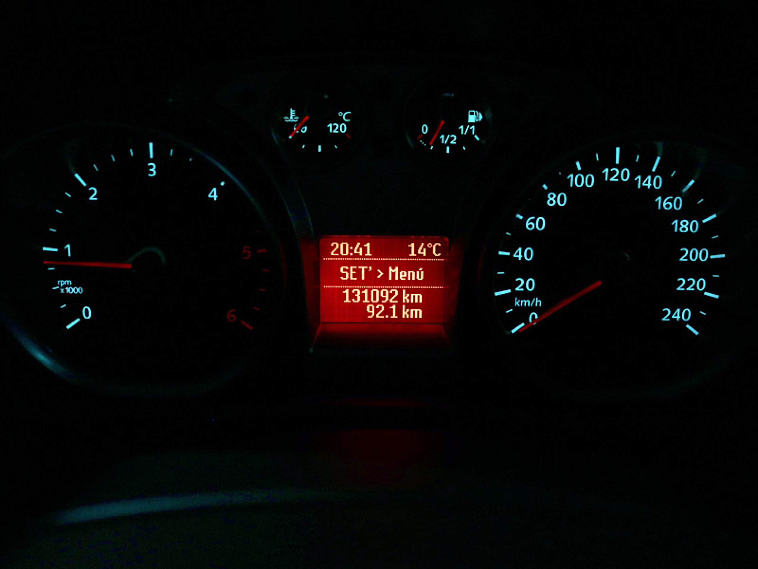 Foto Ford Kuga 12