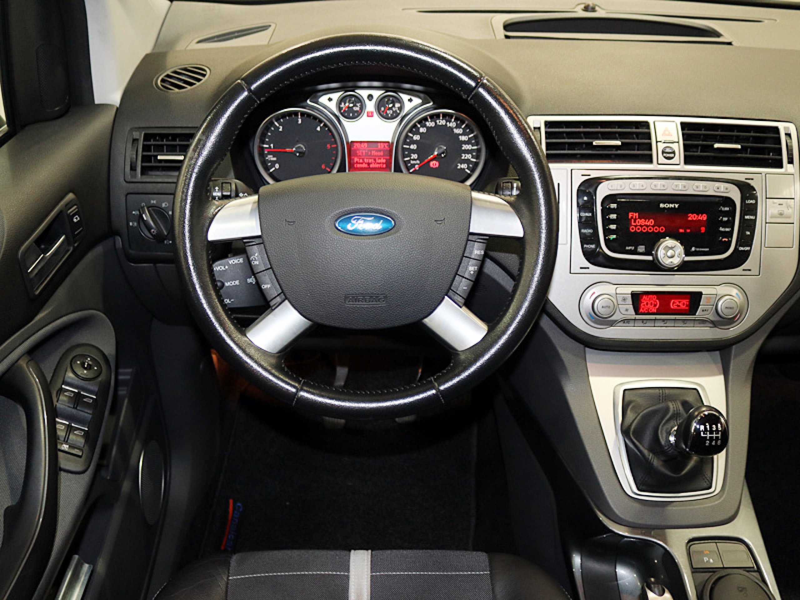 Foto Ford Kuga 16