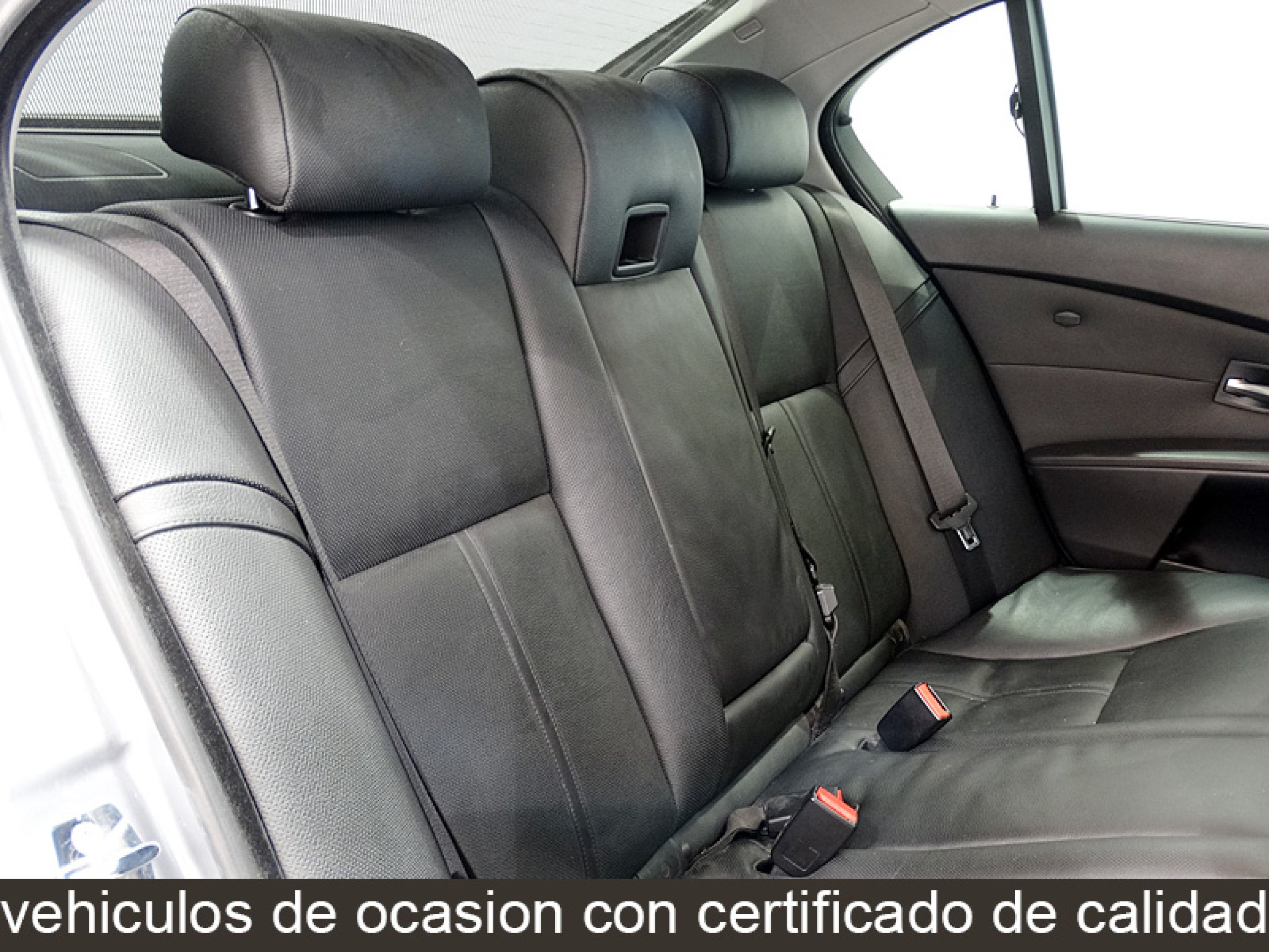 Foto Bmw 530 24