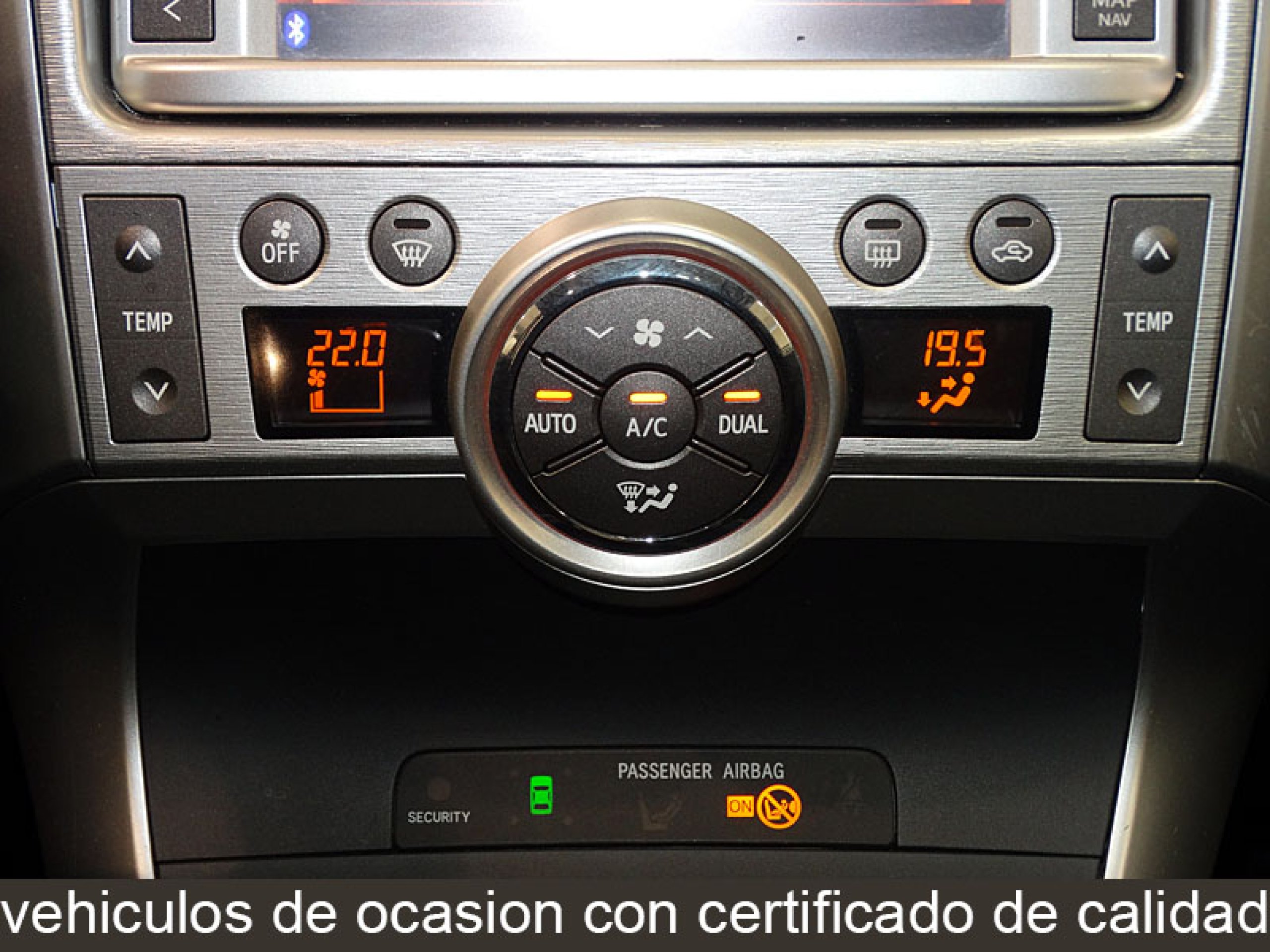 Foto Toyota Verso 16 Foto Toyota Verso 16