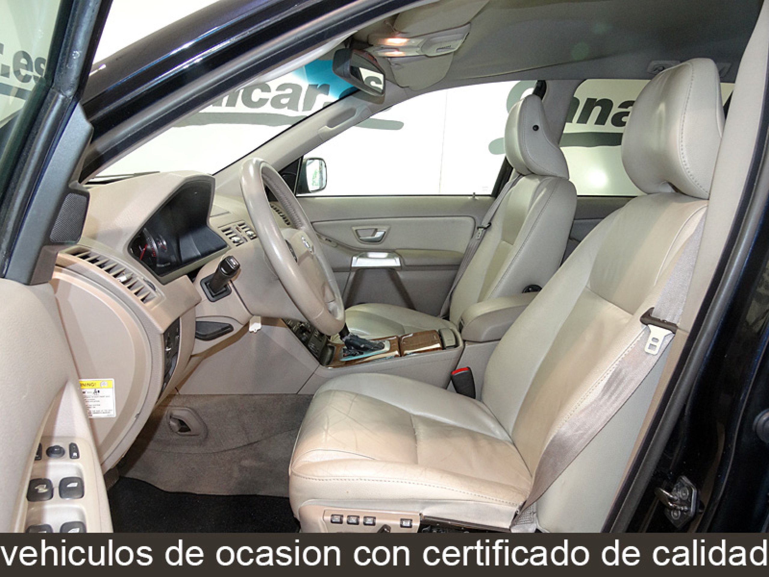 Foto Volvo XC 90 11