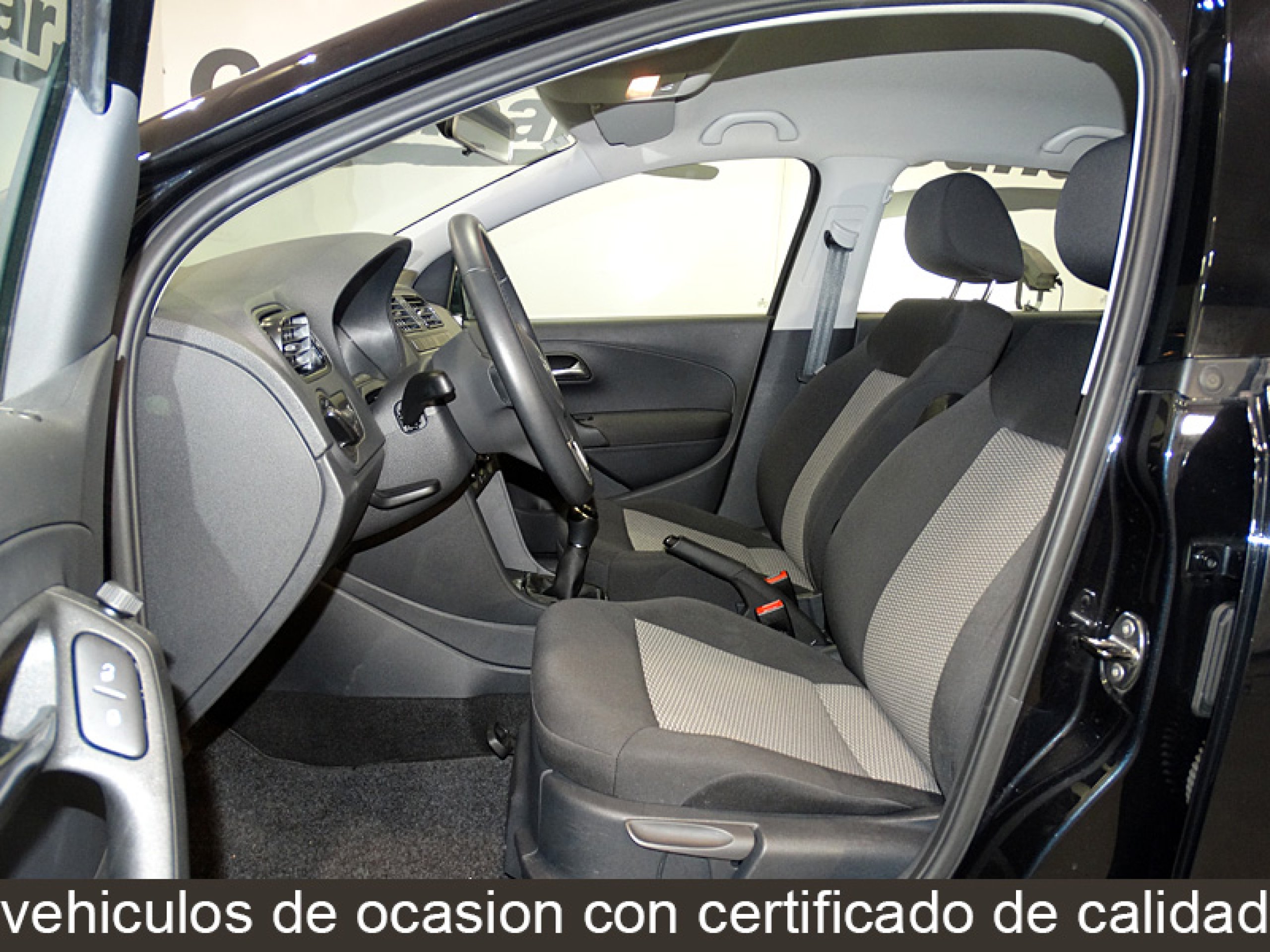Foto Volkswagen Polo 16