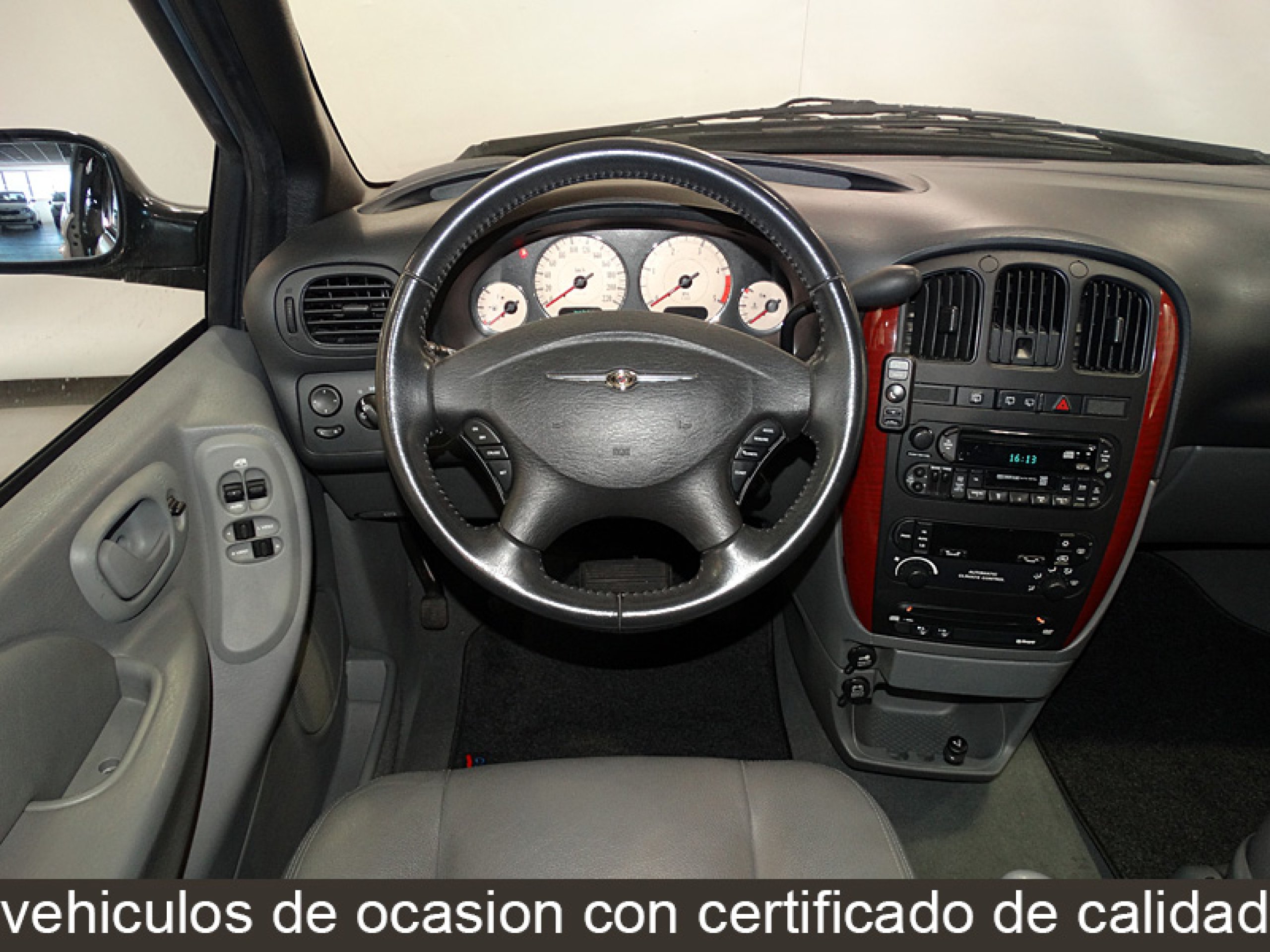 Foto Chrysler Grand Voyager 17