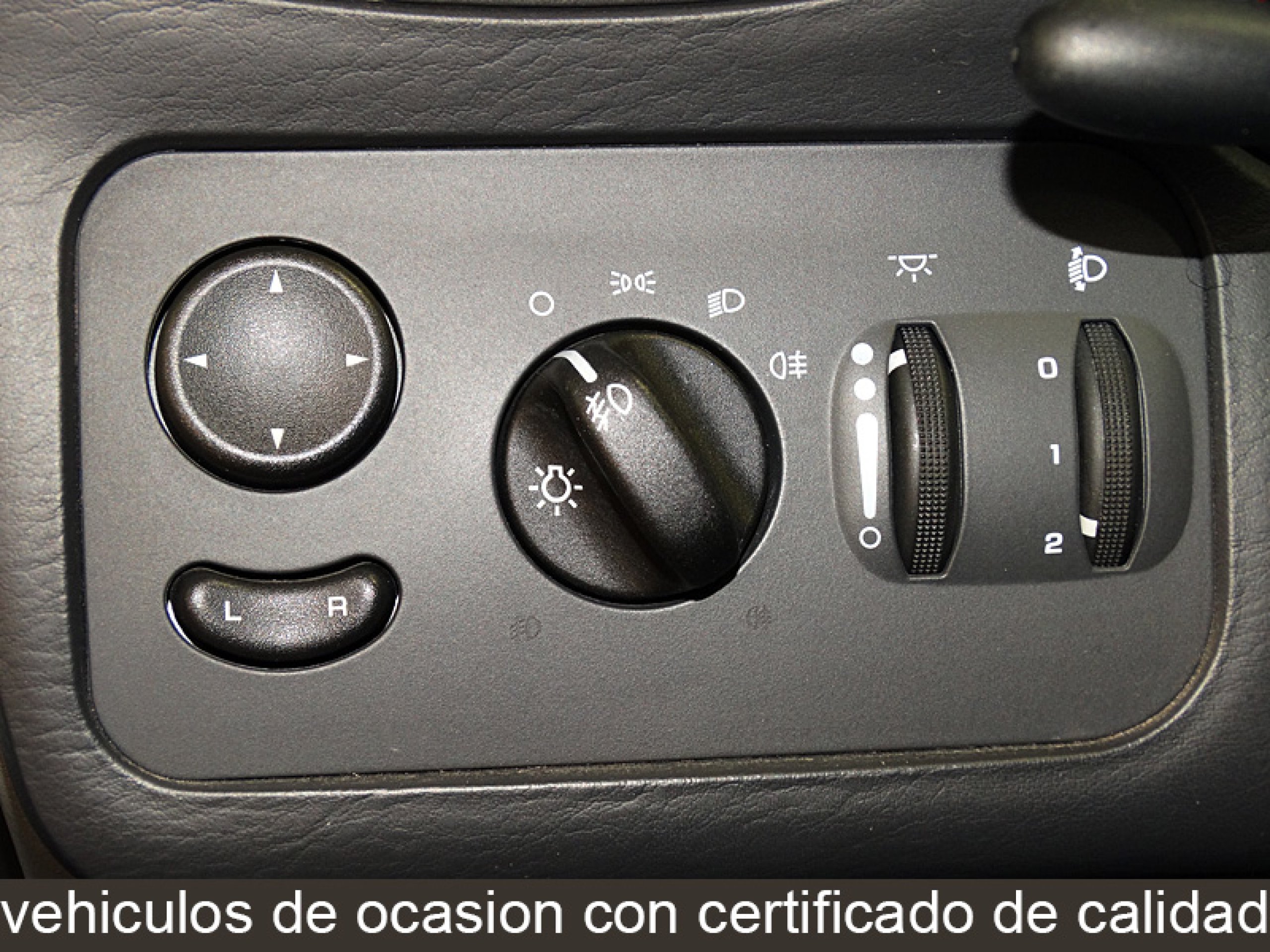 Foto Chrysler Grand Voyager 25