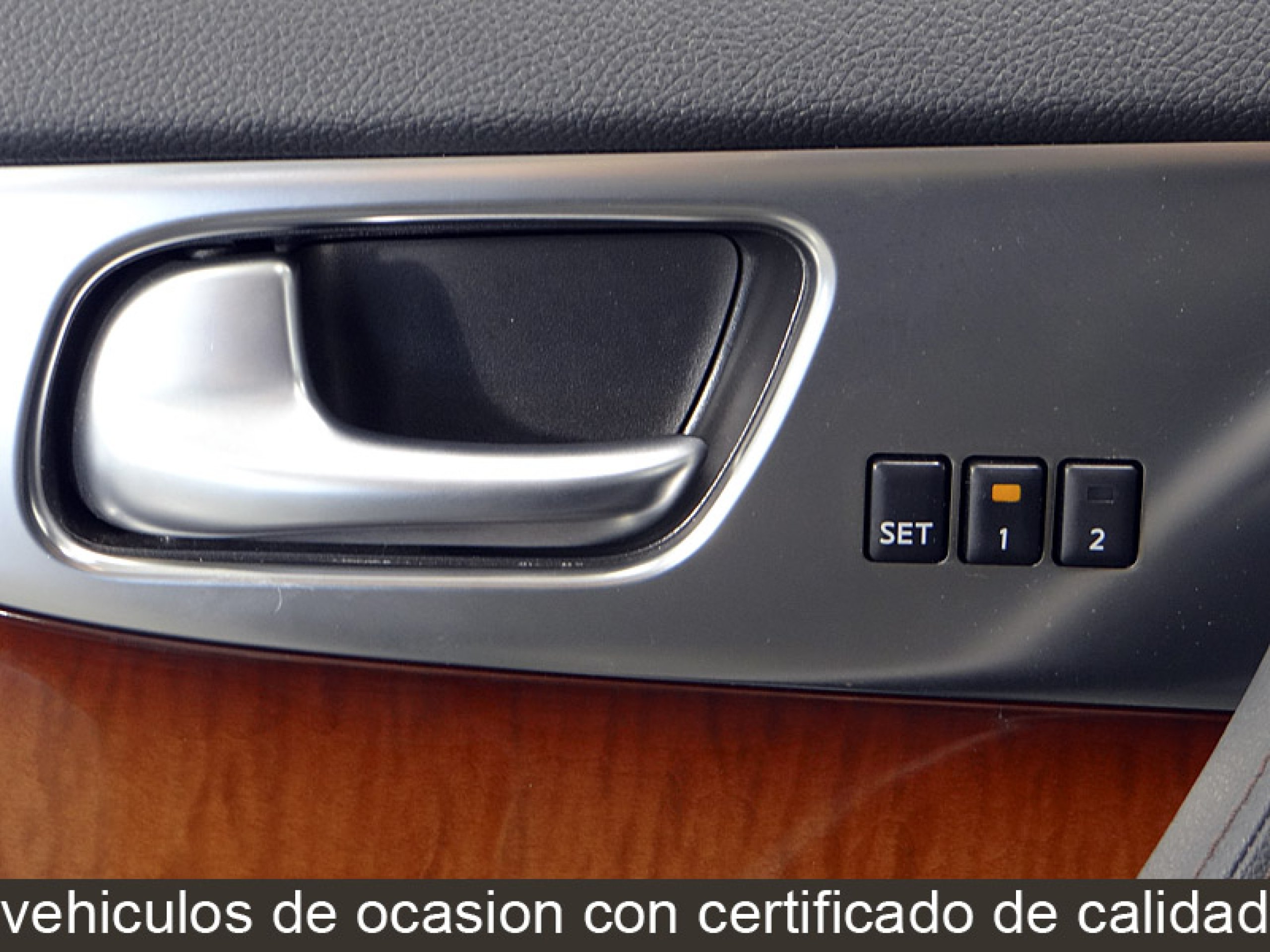 Foto Infiniti FX 26