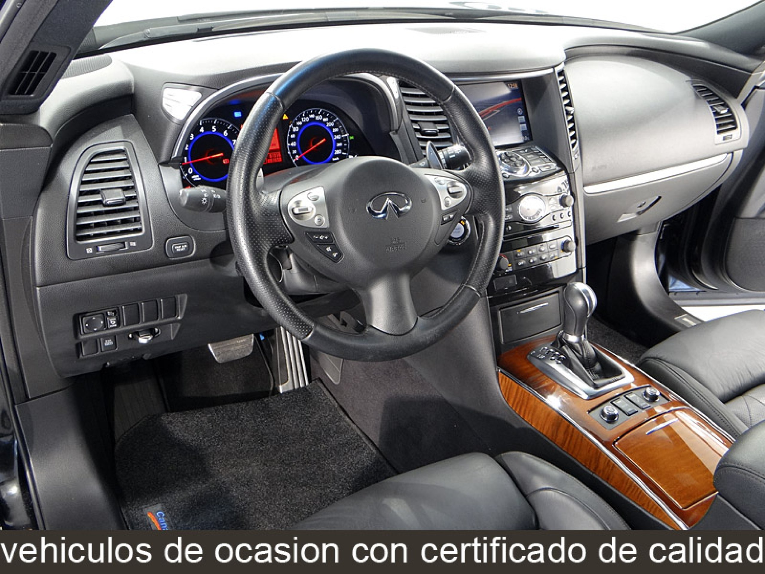 Foto Infiniti FX 28