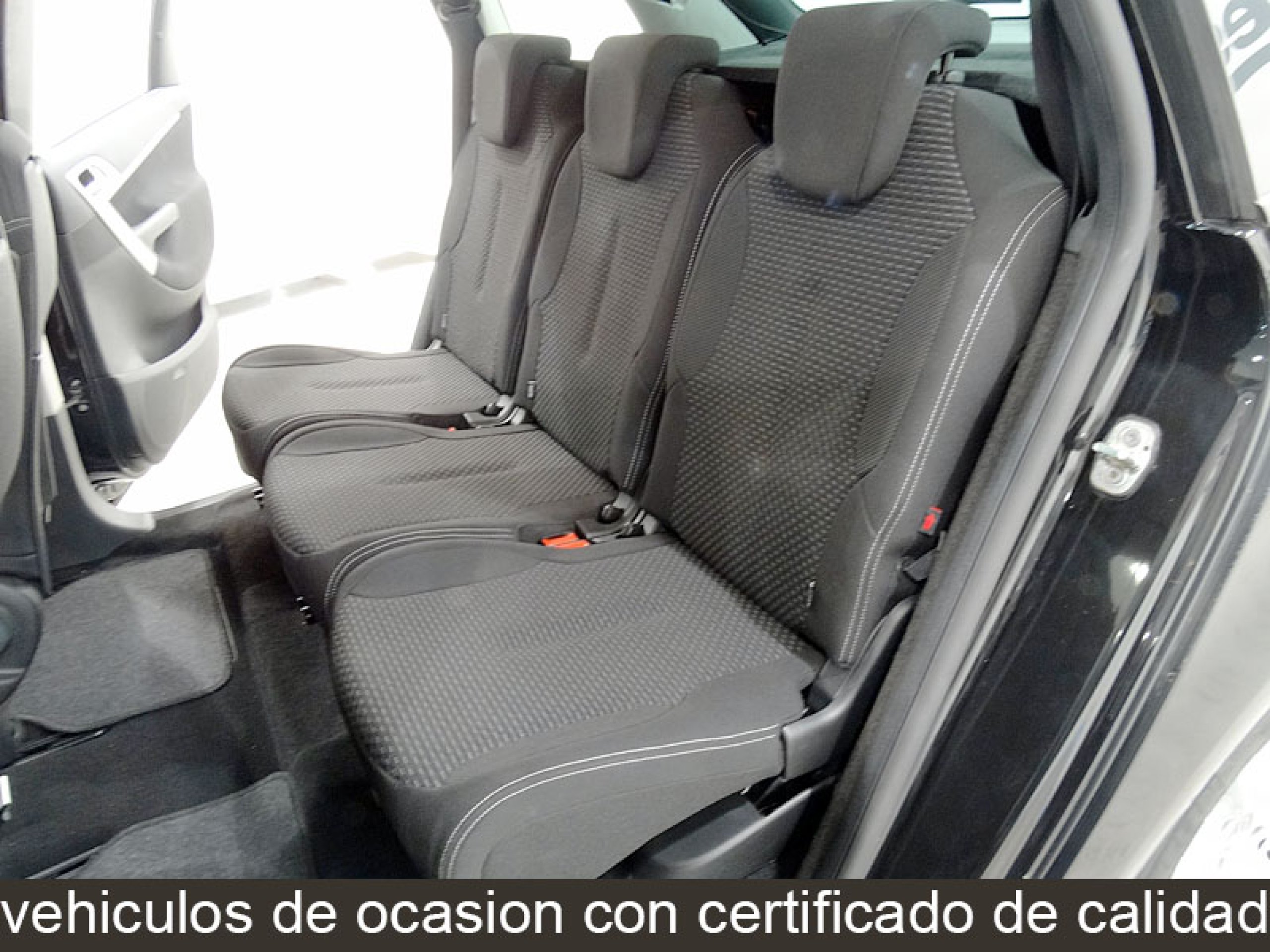 Foto Citroen C4 Picasso 21