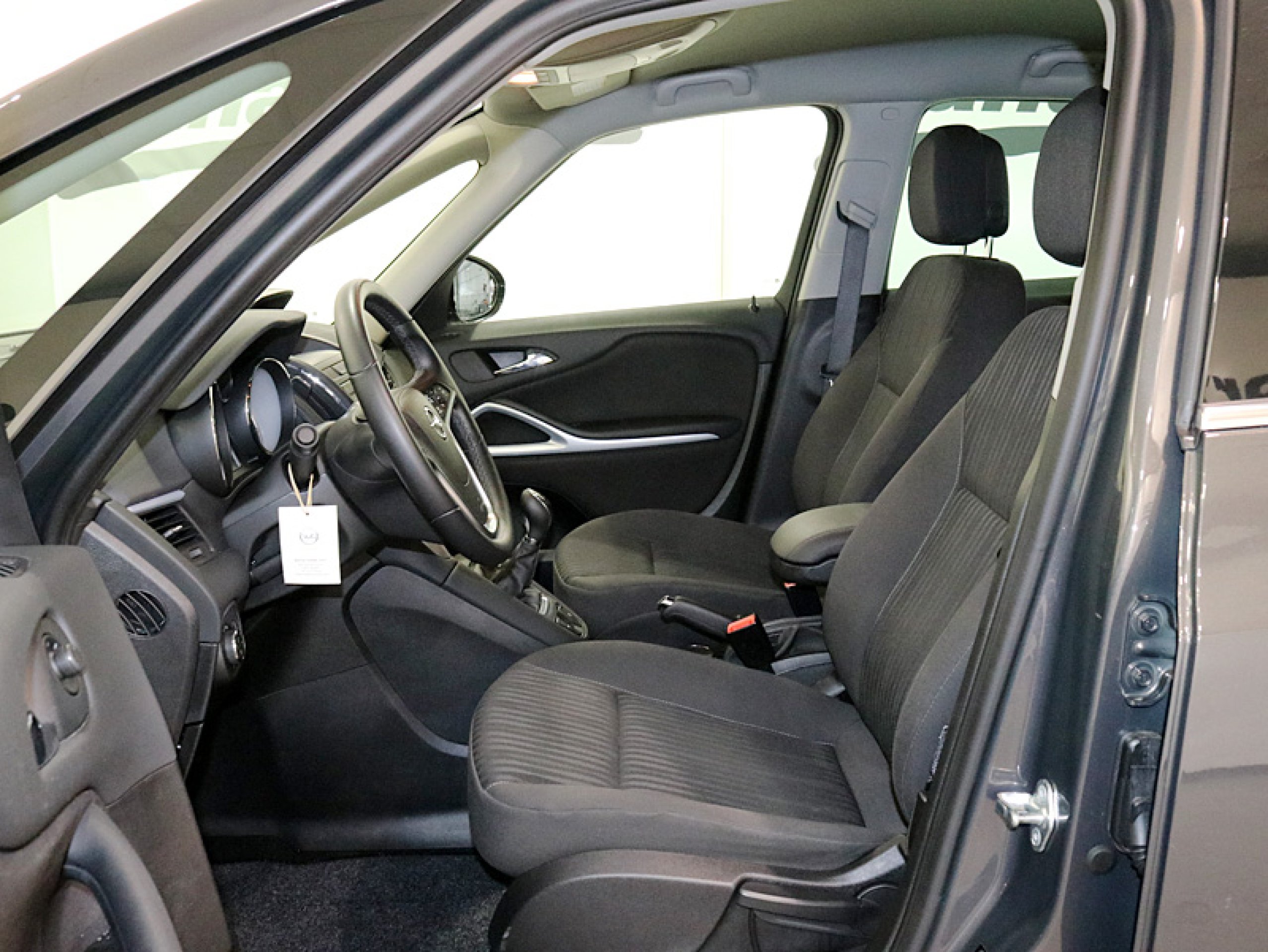 Foto Opel Zafira 16