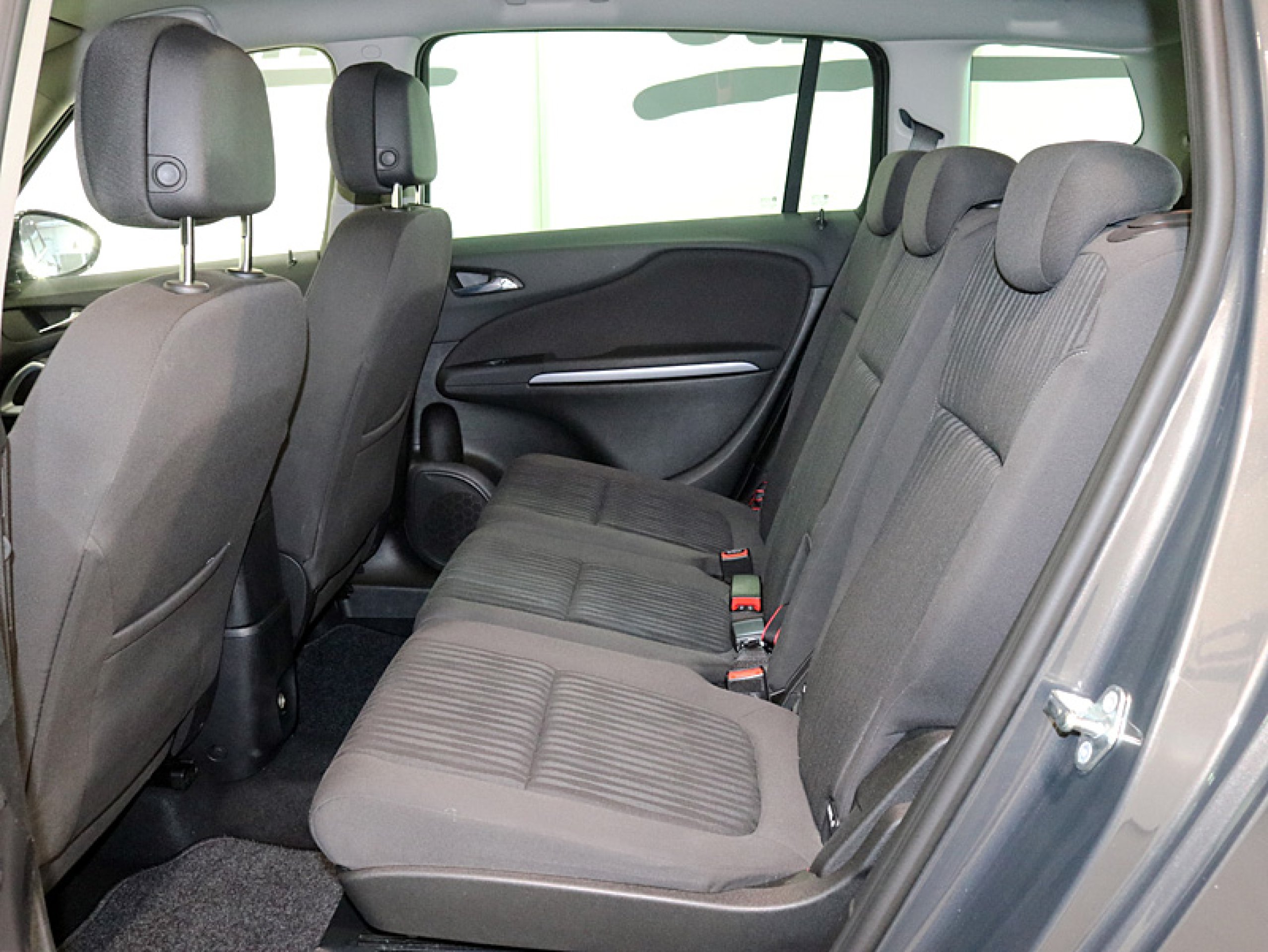 Foto Opel Zafira 17