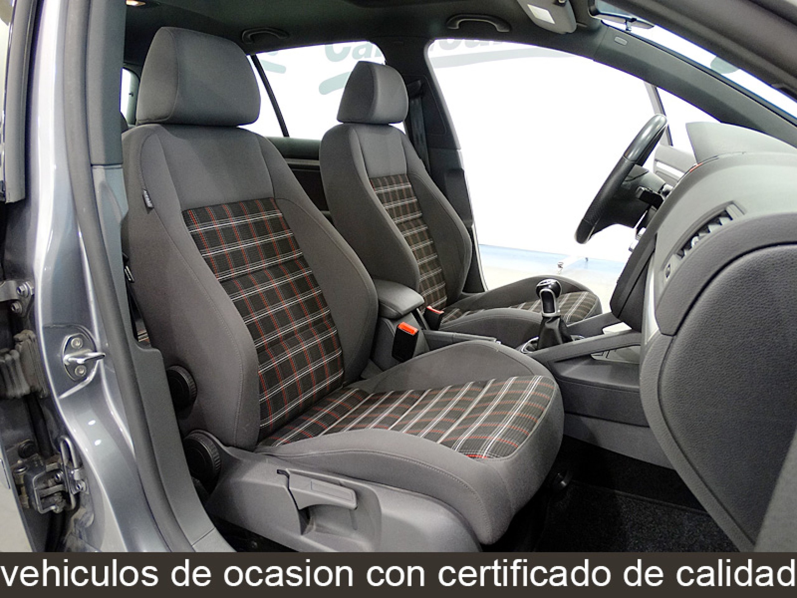 Foto Volkswagen Golf 19