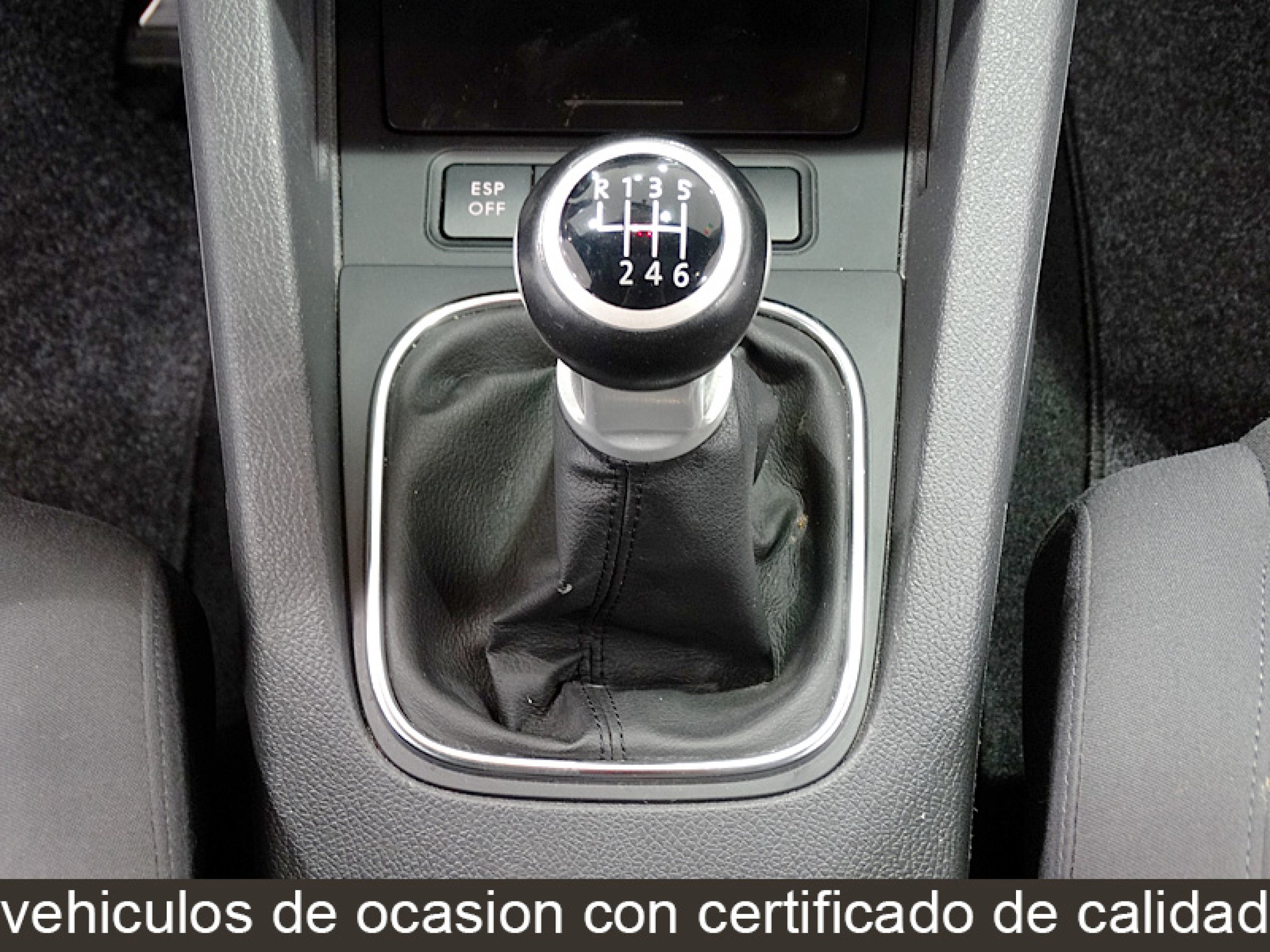 Foto Volkswagen Golf 29