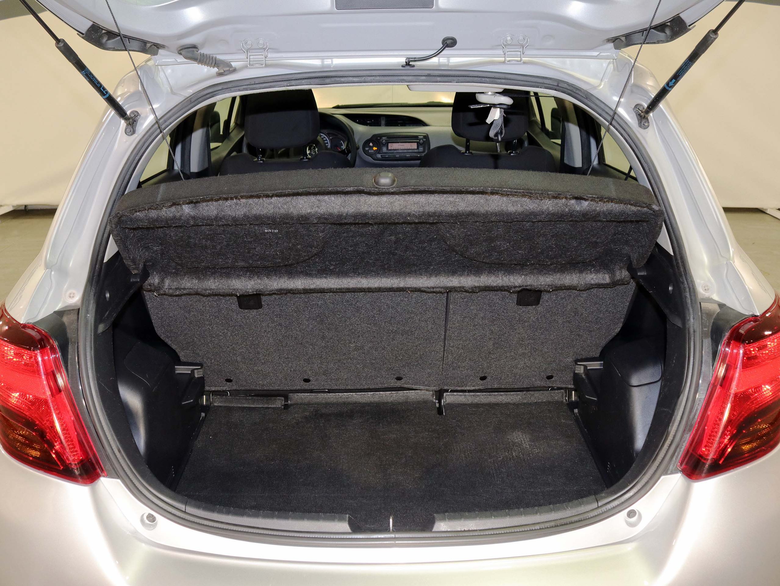 Foto Toyota Yaris 9