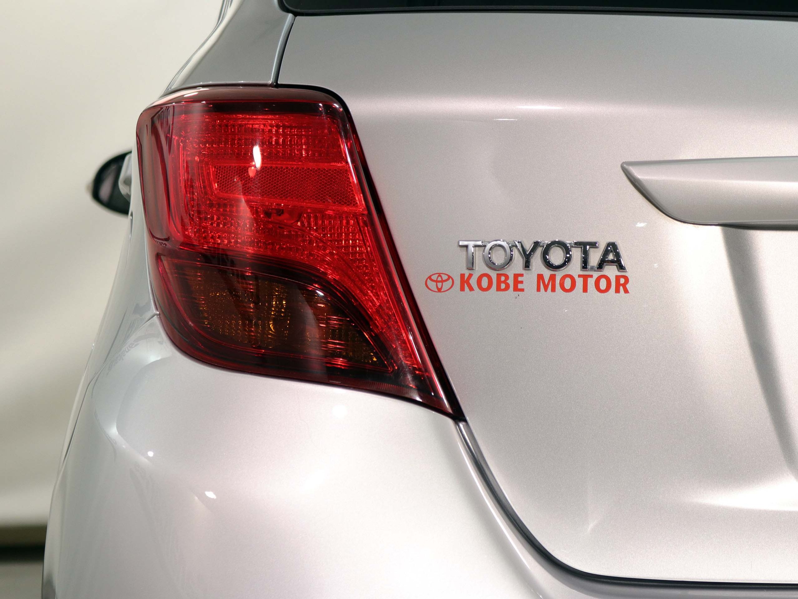 Foto Toyota Yaris 10