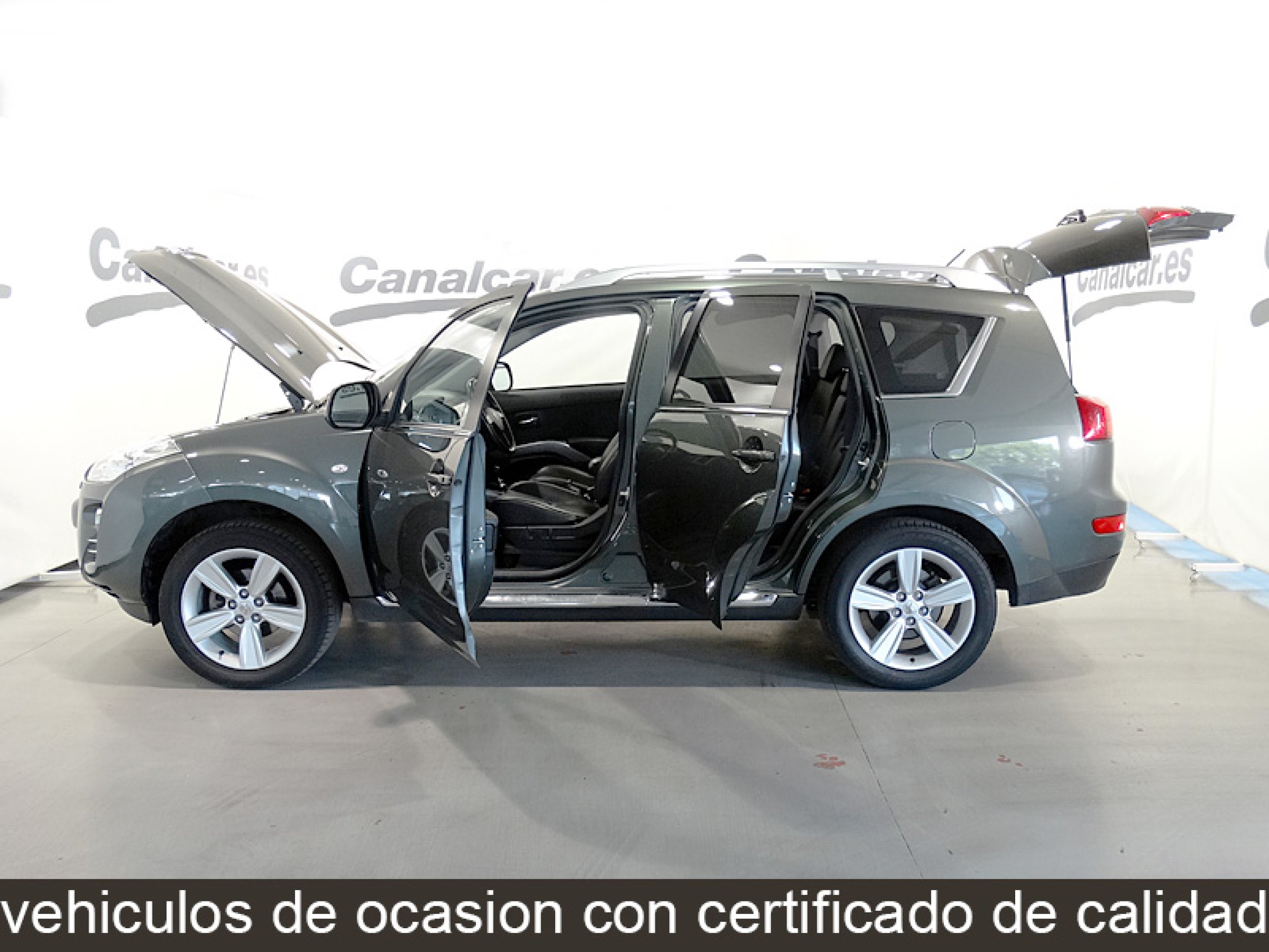 Foto Peugeot 4007 9