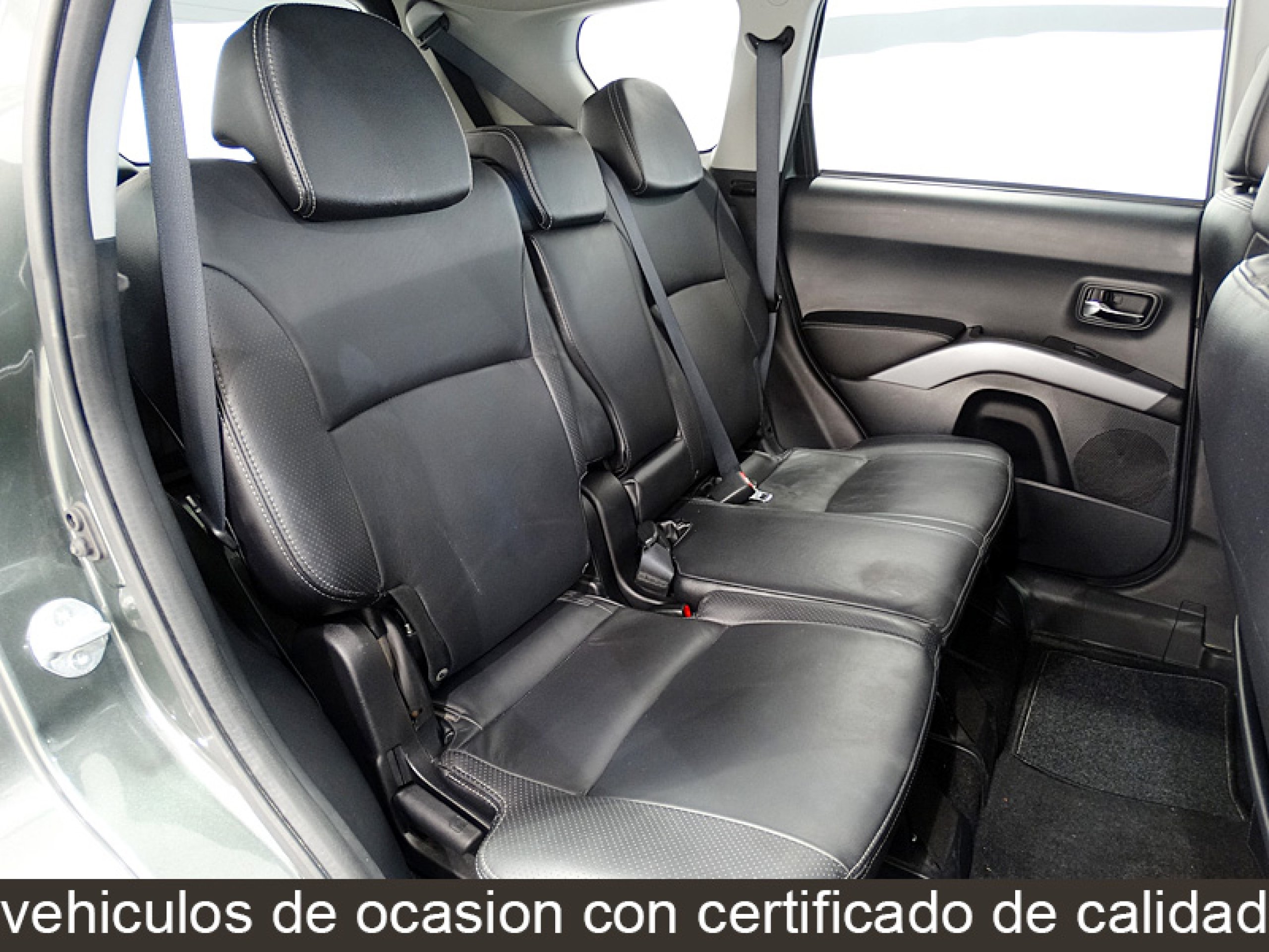 Foto Peugeot 4007 19