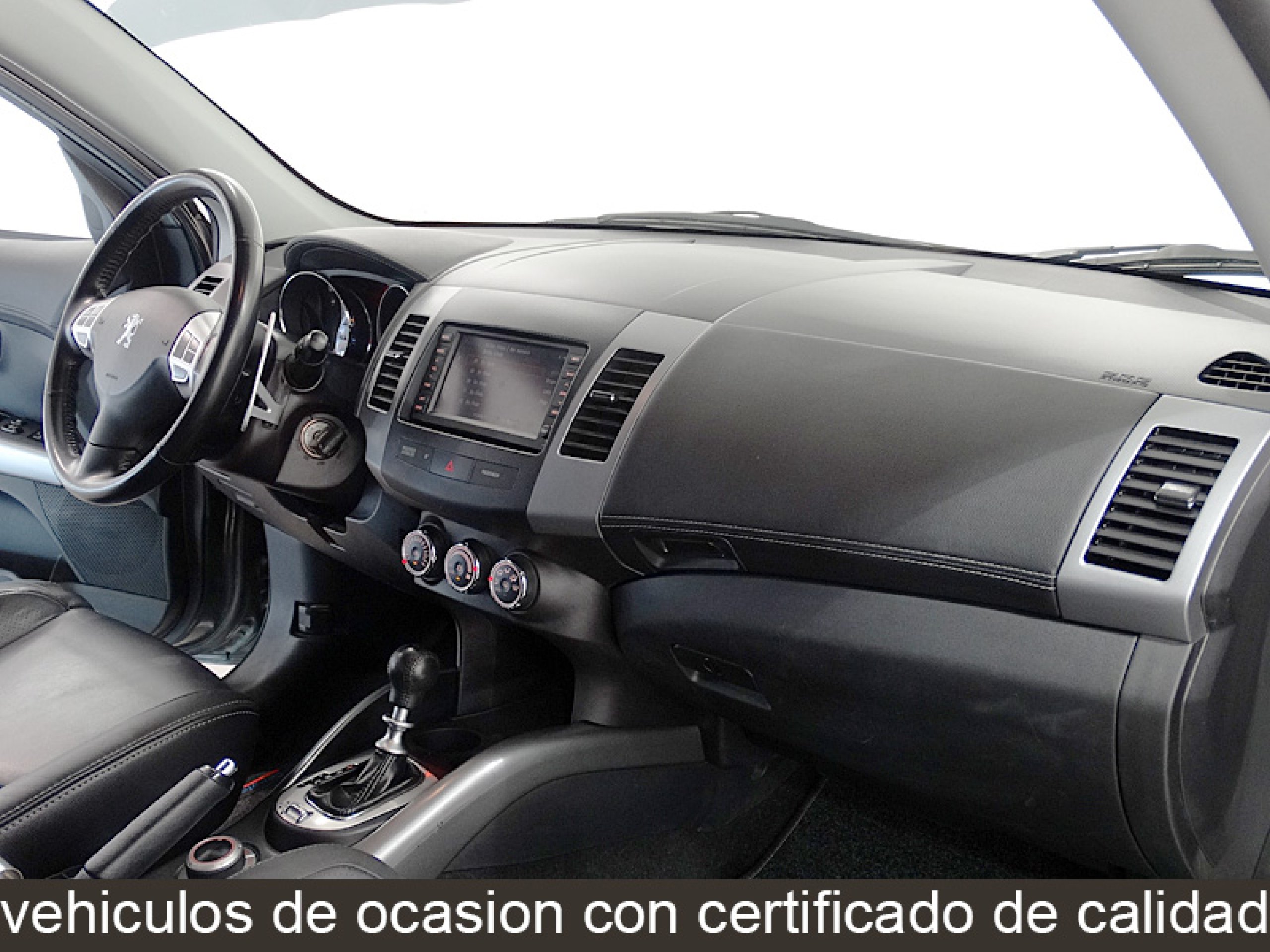 Foto Peugeot 4007 23