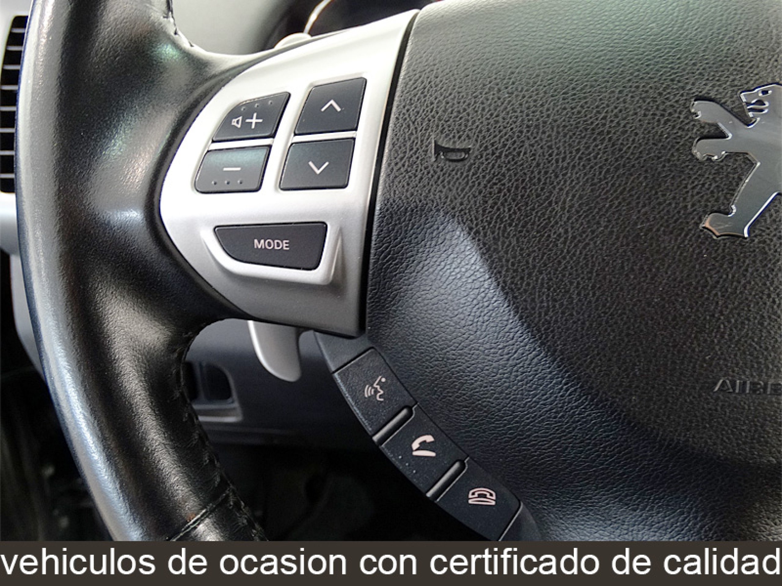 Foto Peugeot 4007 27