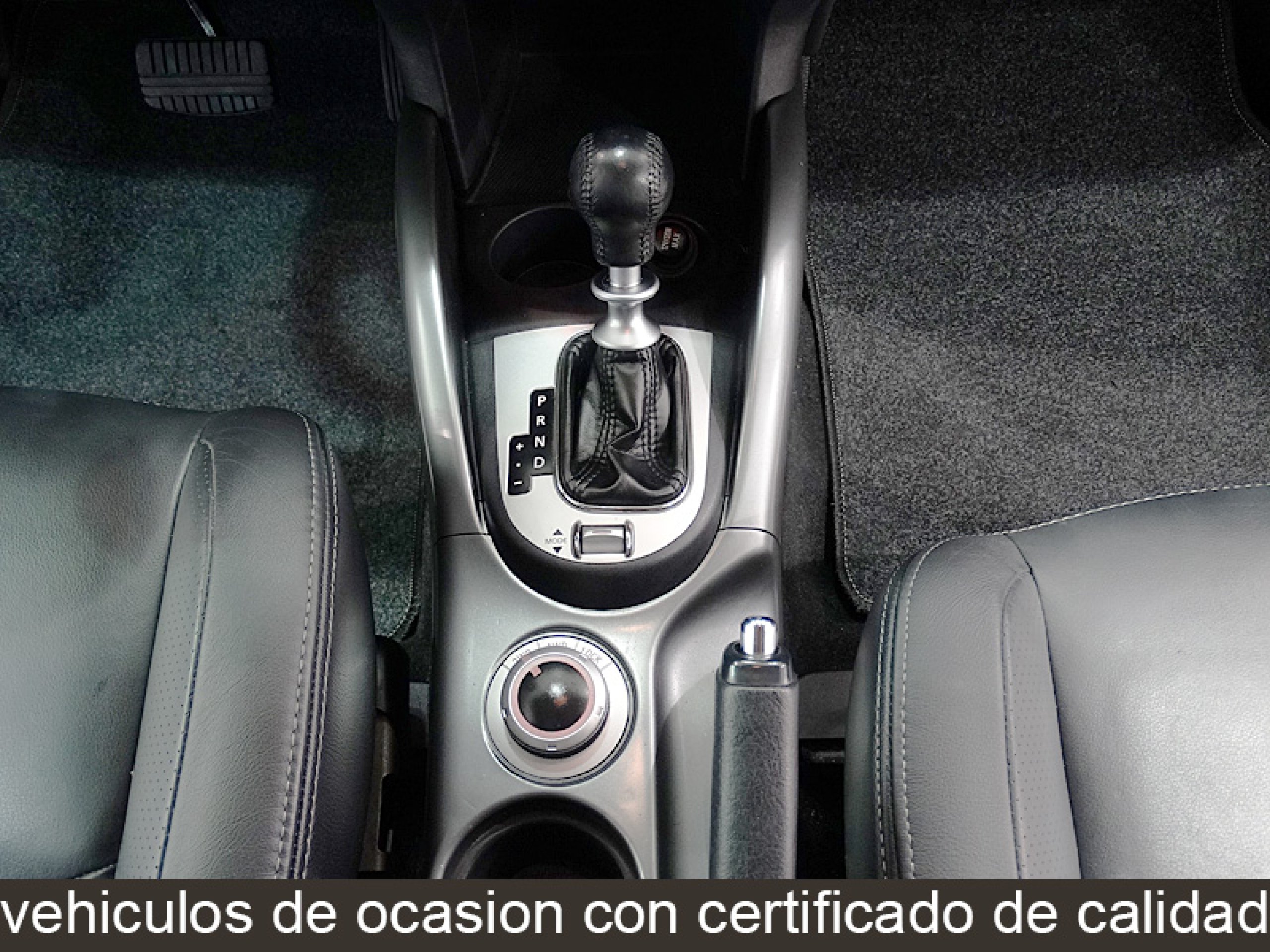 Foto Peugeot 4007 30