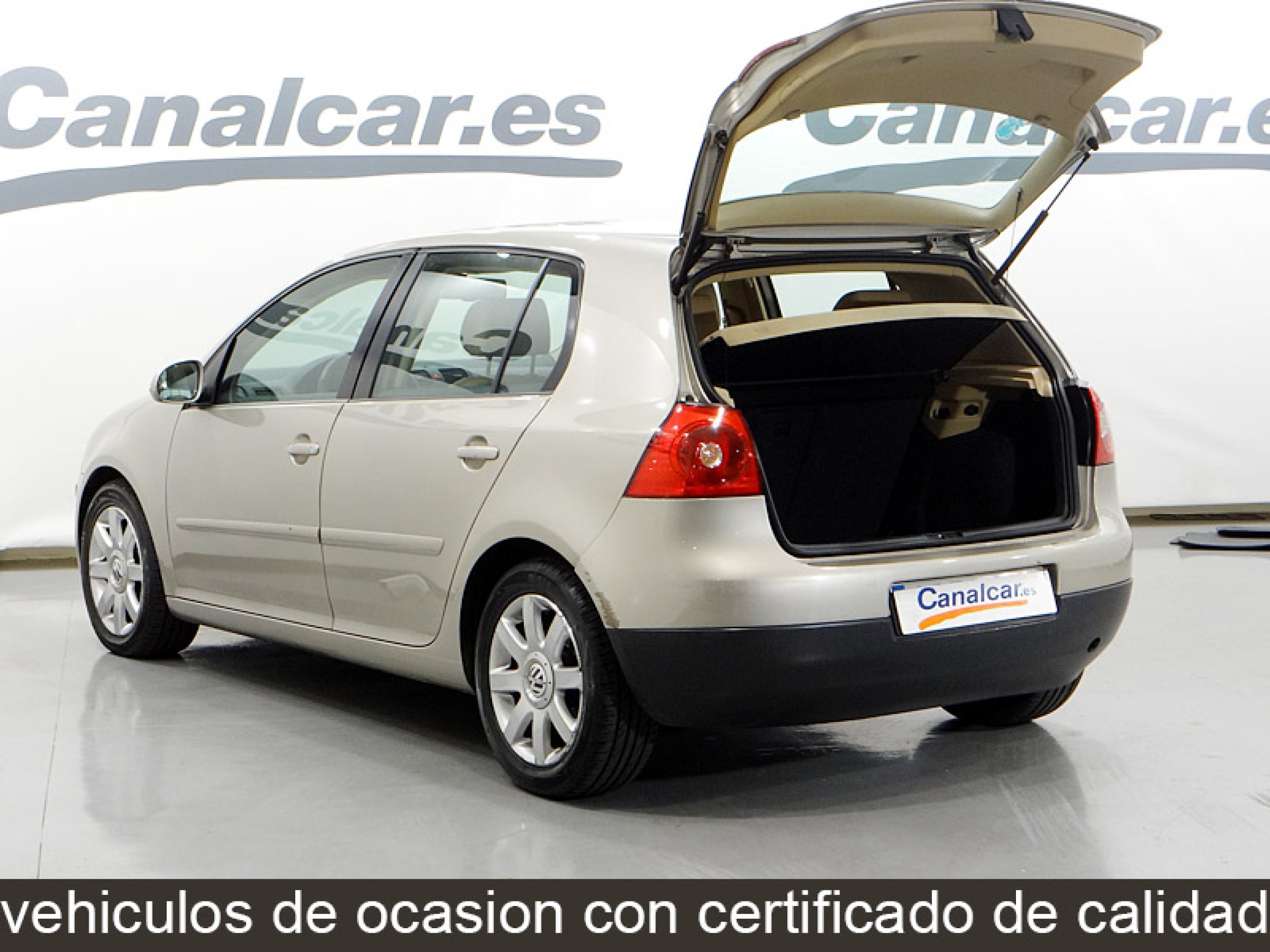 Foto Volkswagen Golf 8