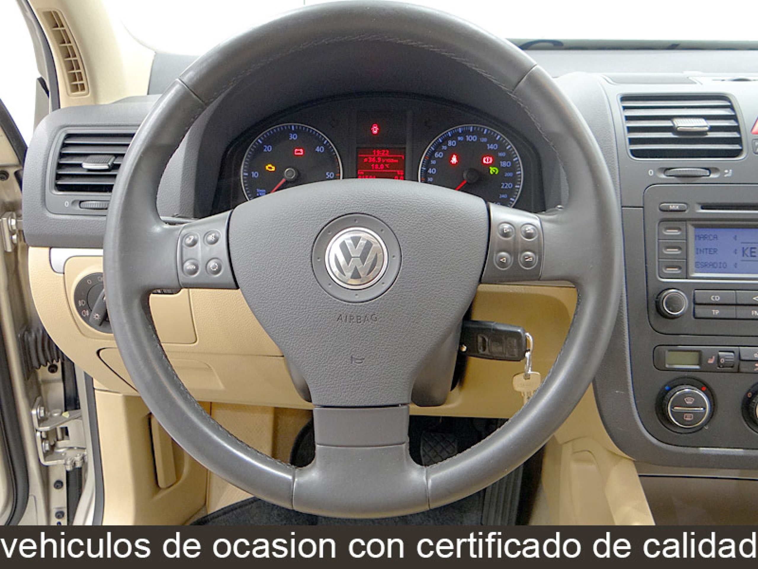 Foto Volkswagen Golf 31