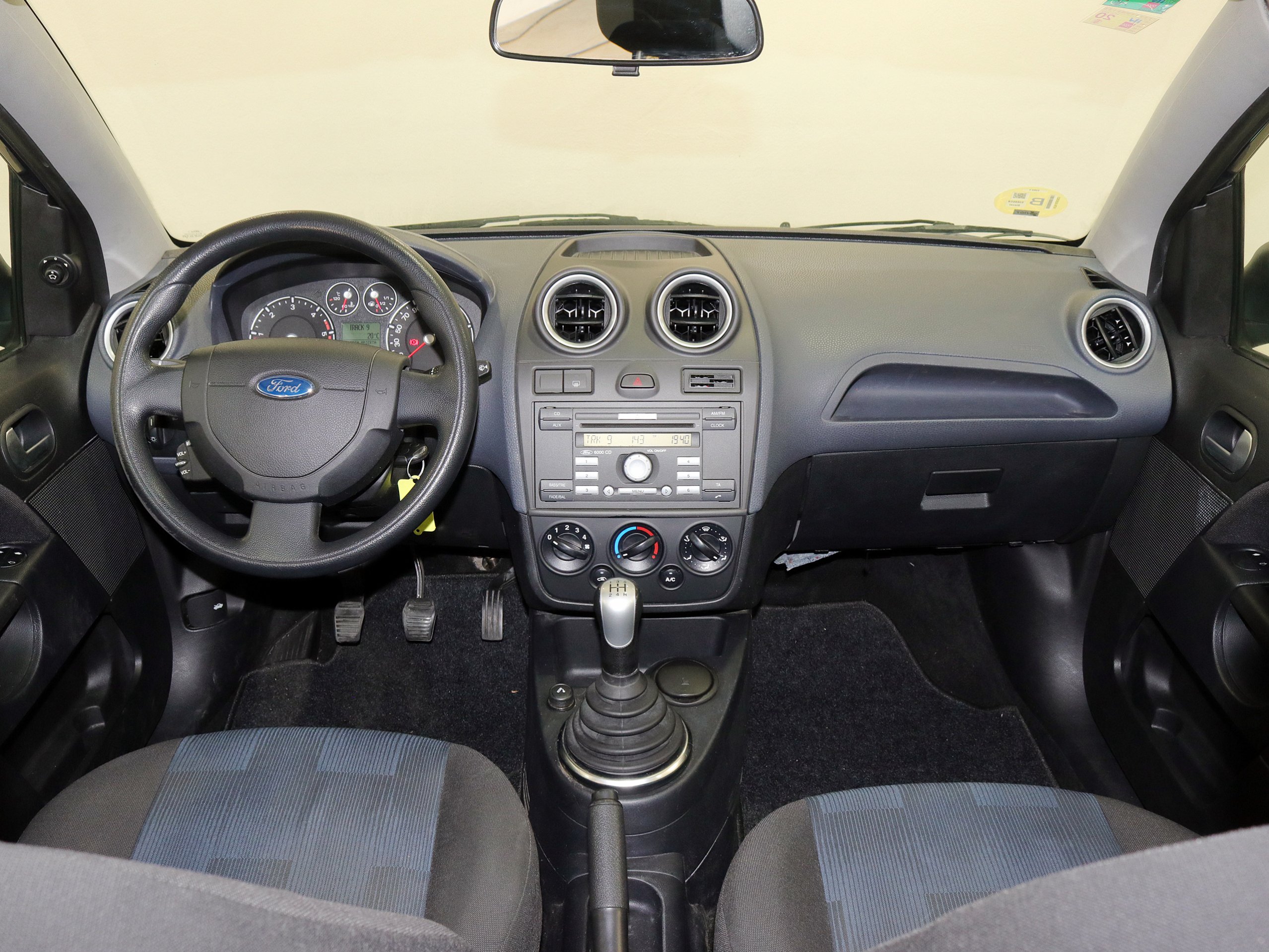Foto Ford Fiesta 18