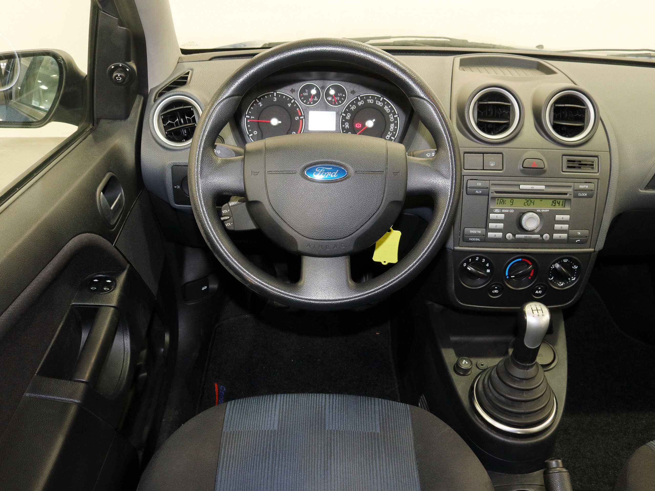 Foto Ford Fiesta 19