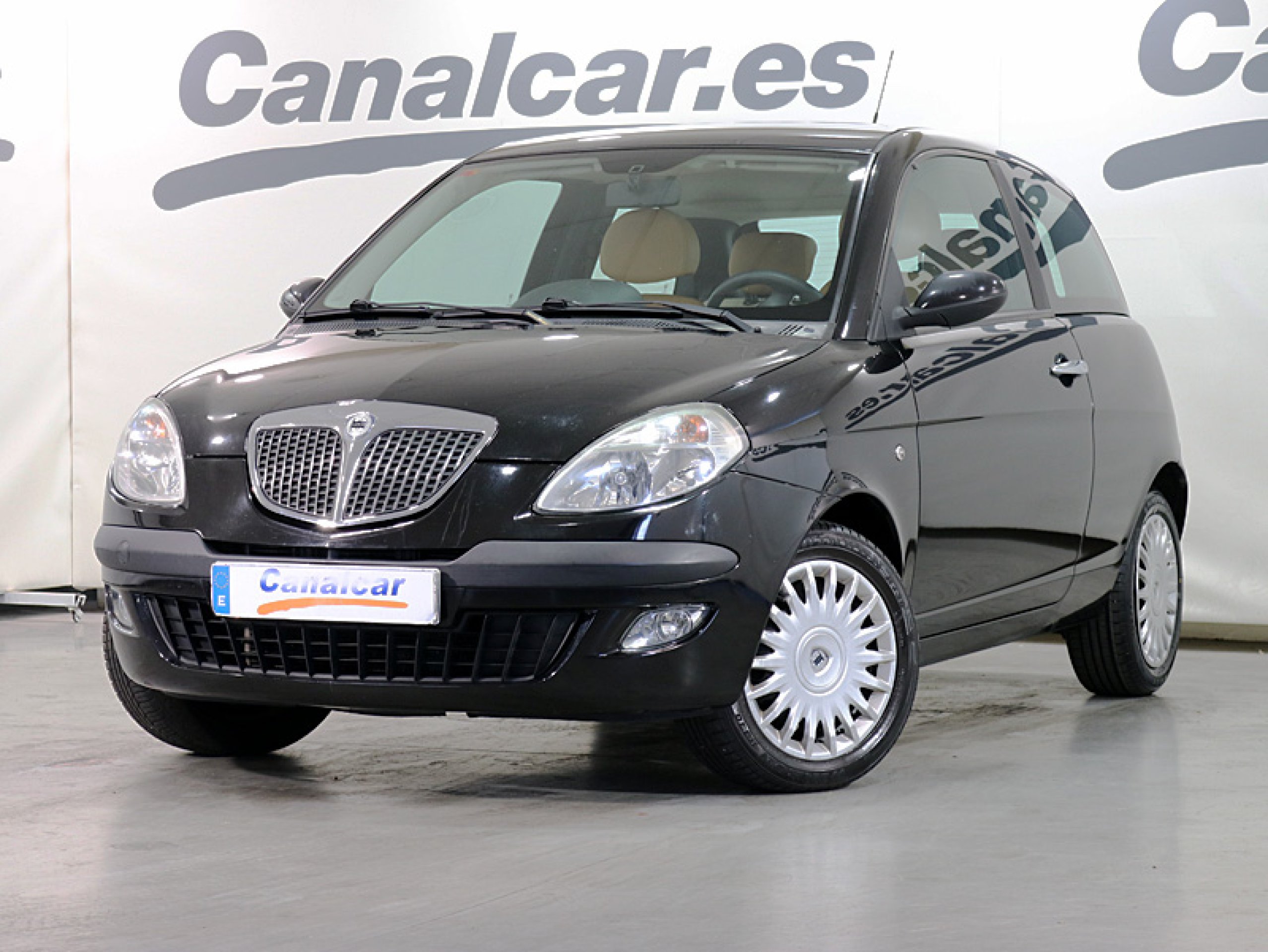 Foto Lancia Ypsilon 1 Foto Lancia Ypsilon 1
