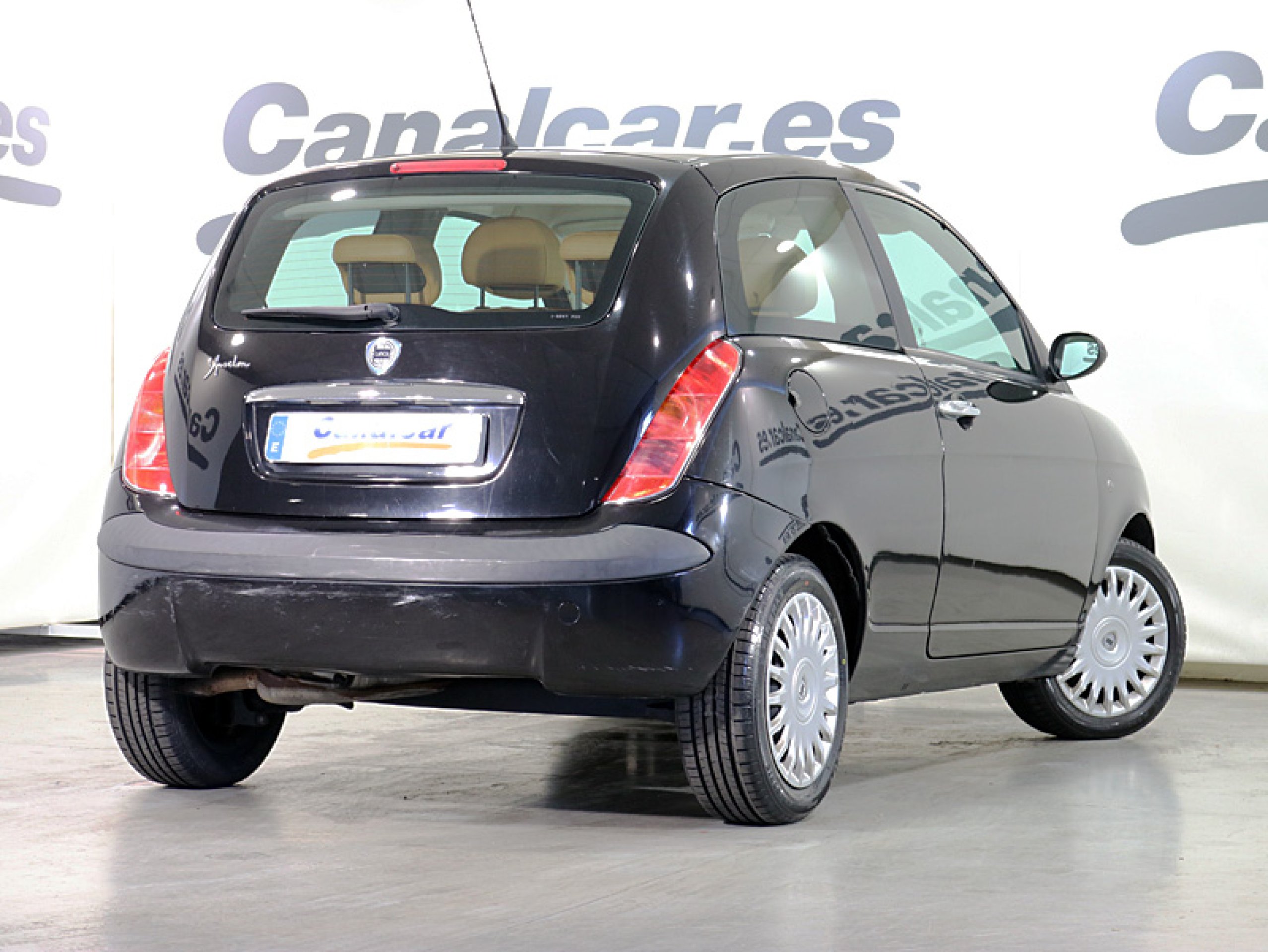 Foto Lancia Ypsilon 4 Foto Lancia Ypsilon 4