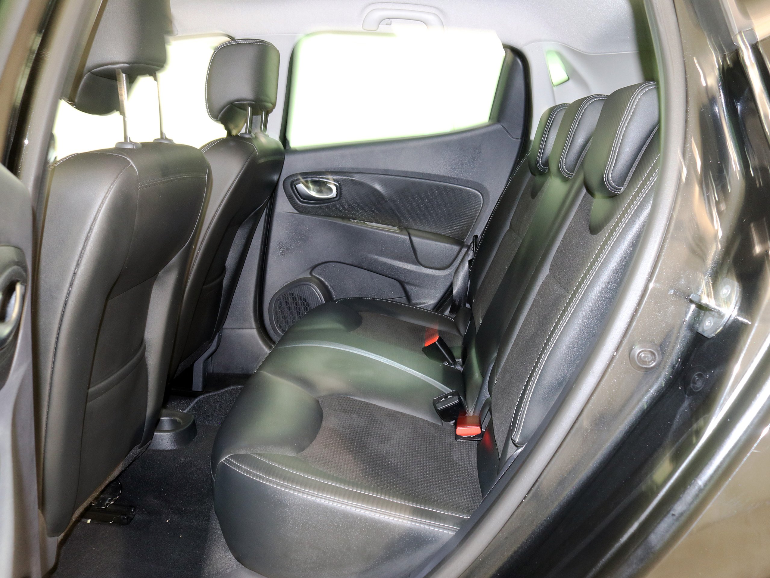 Foto Renault Clio 16