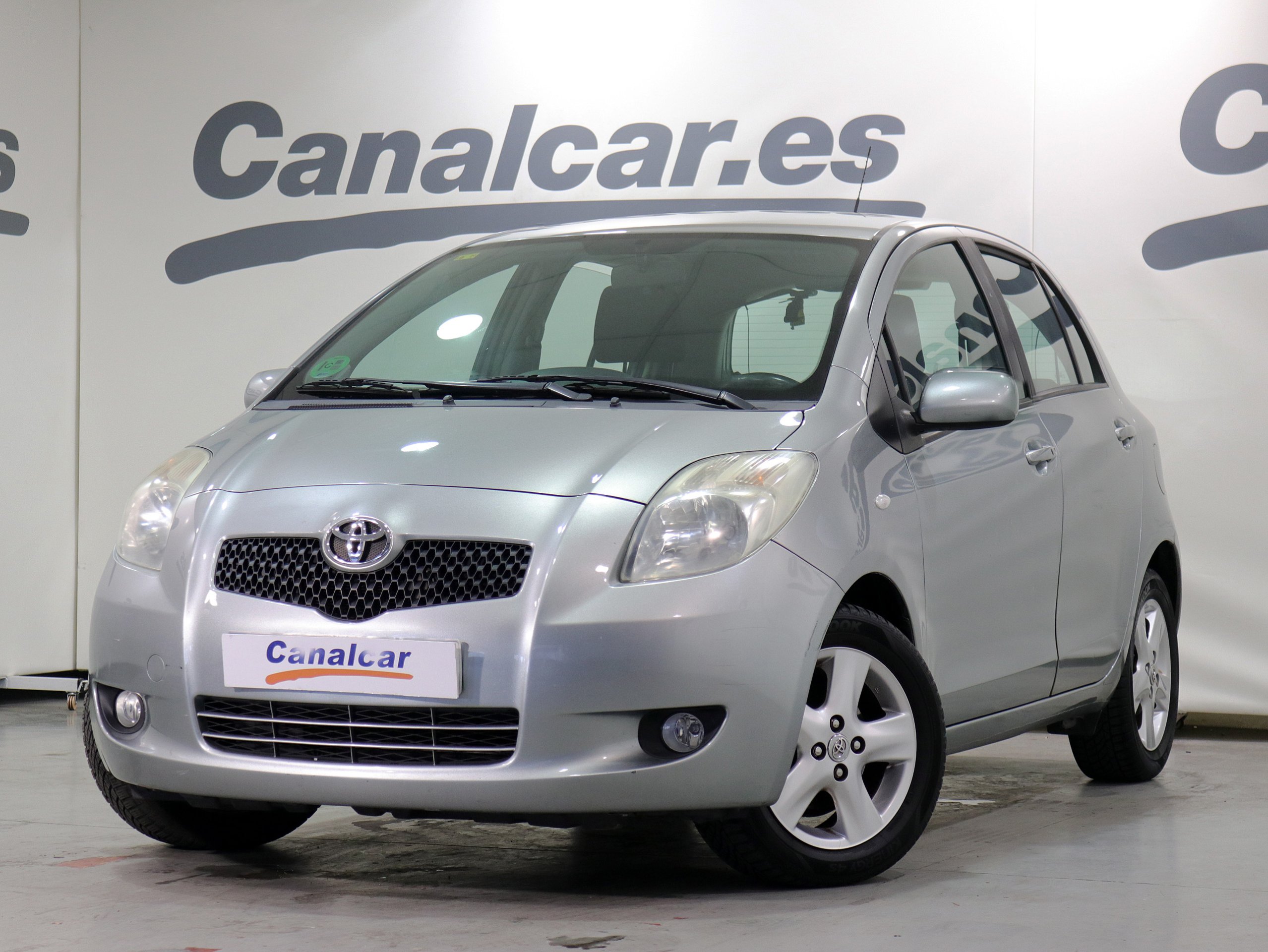 Foto Toyota Yaris 1