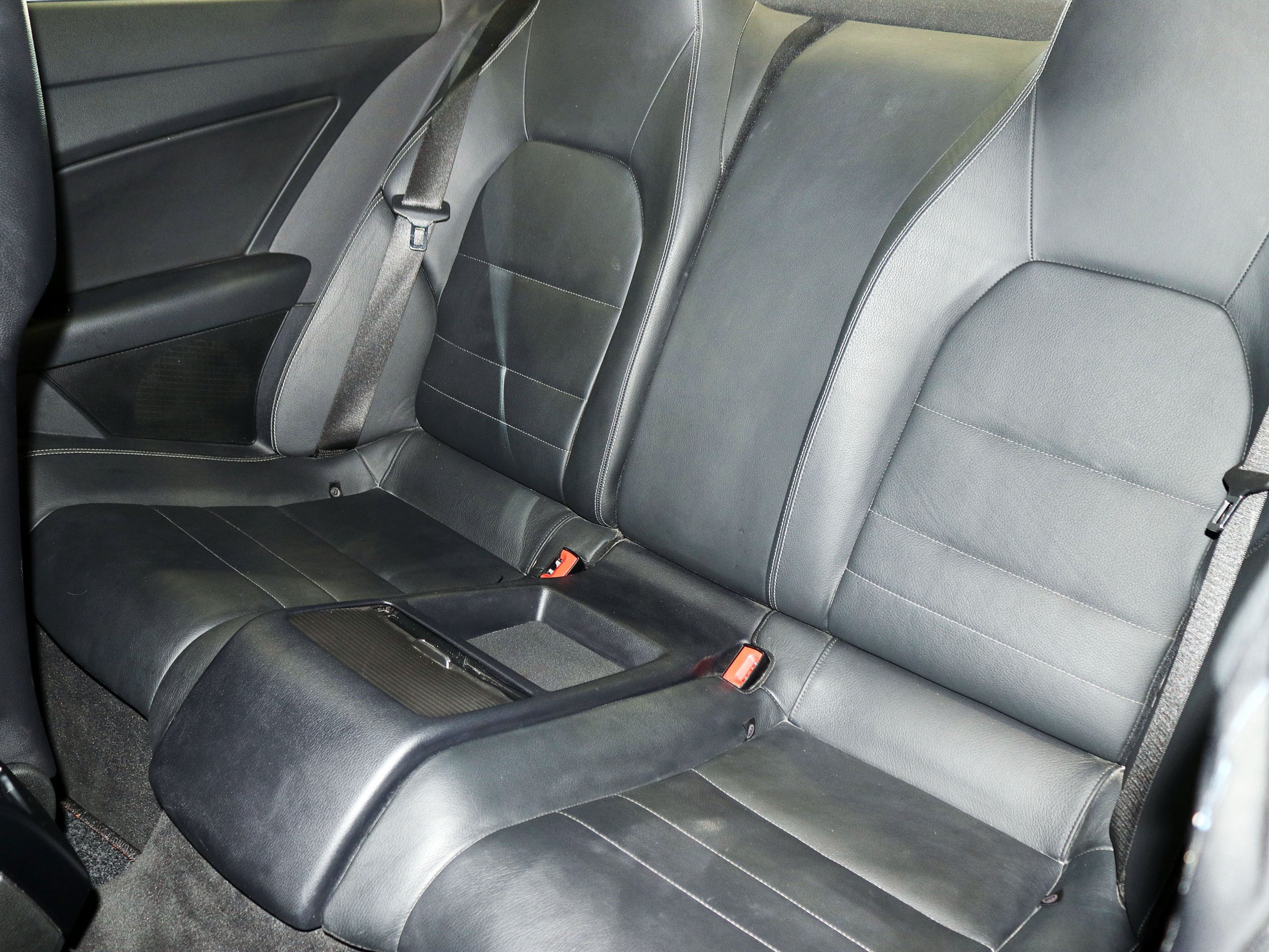 Foto Mercedes-Benz E 250 11