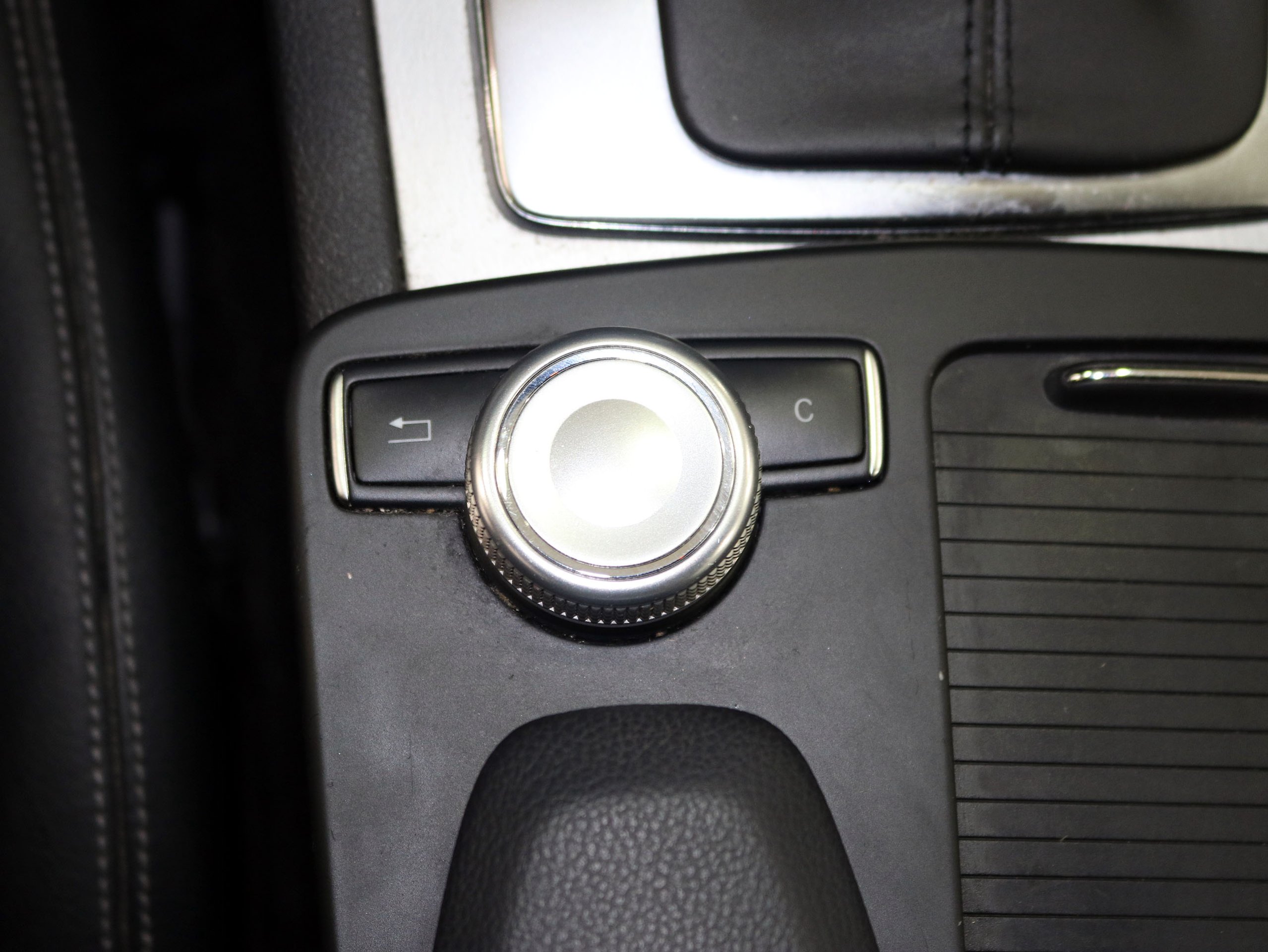Foto Mercedes-Benz E 250 27
