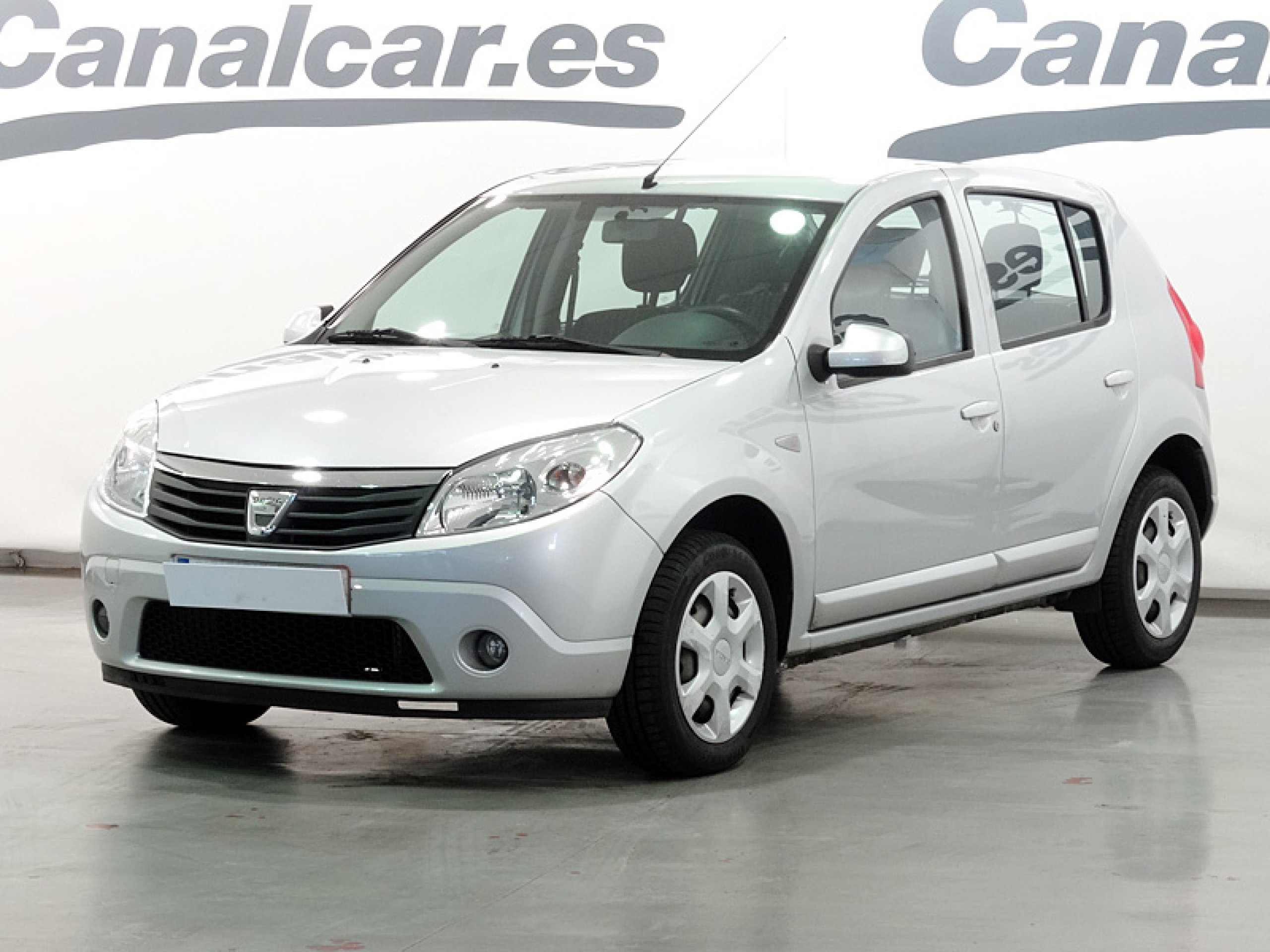 Foto Dacia Sandero 1