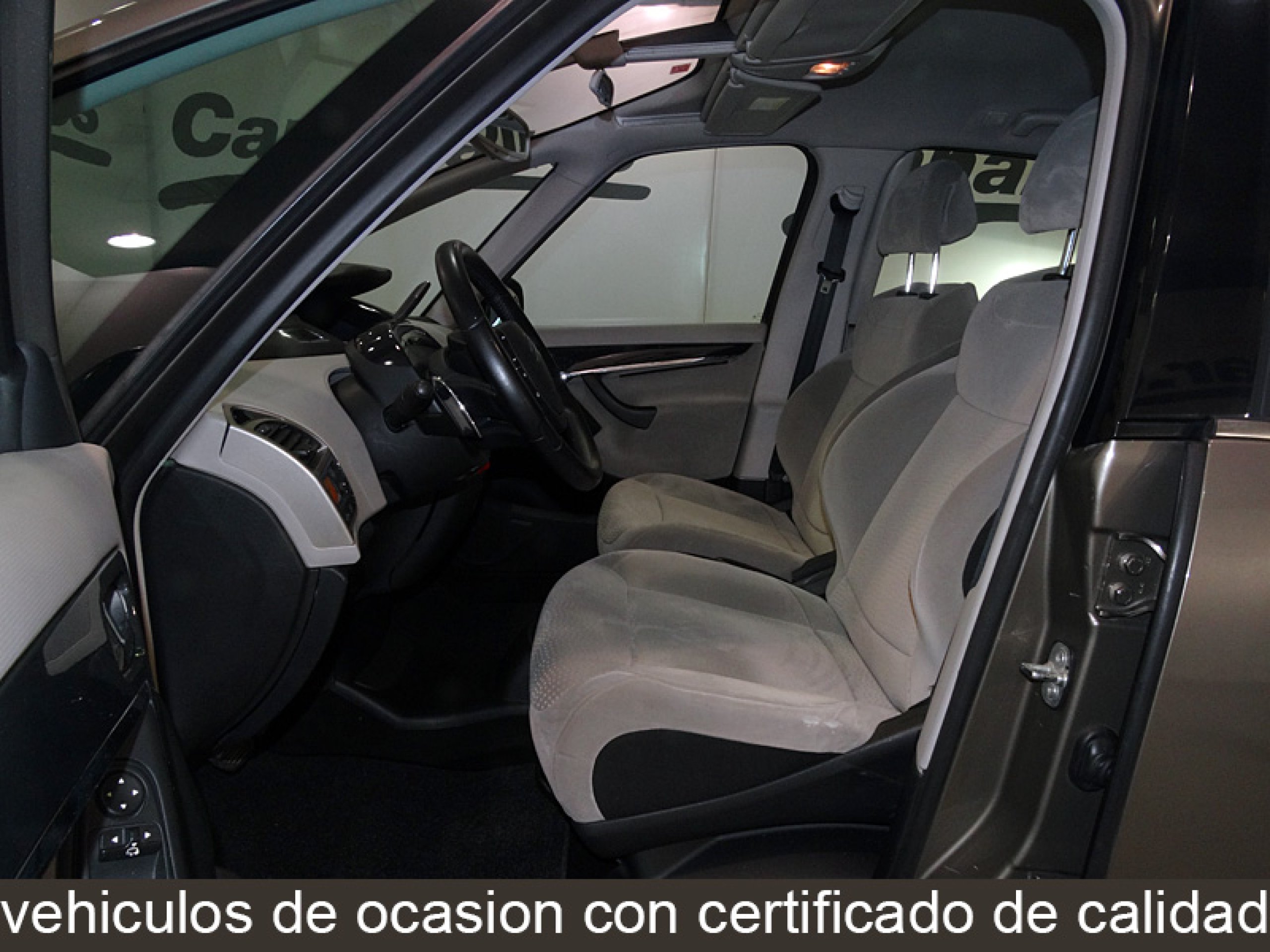Foto Citroen C4 Picasso 11