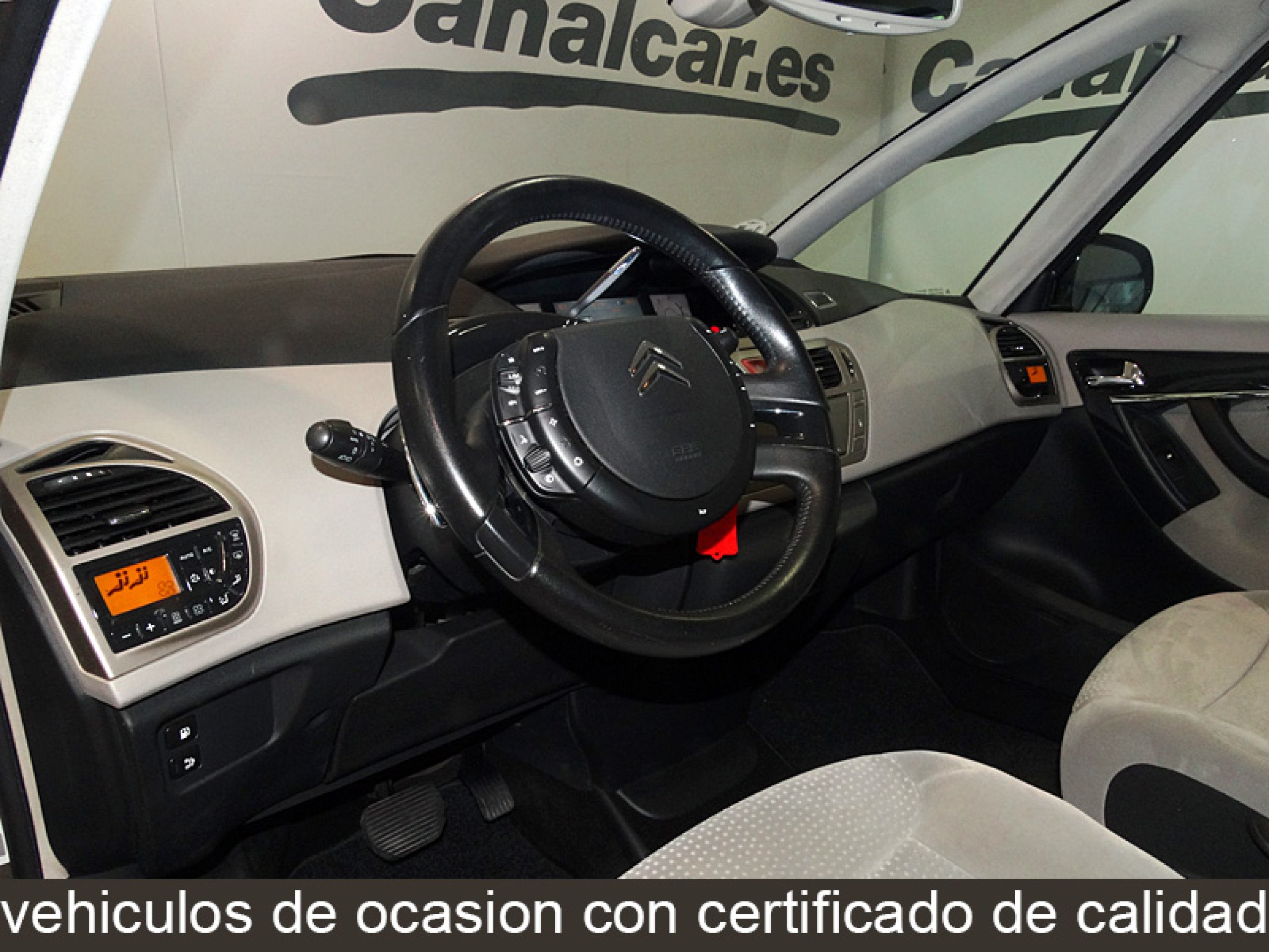 Foto Citroen C4 Picasso 14