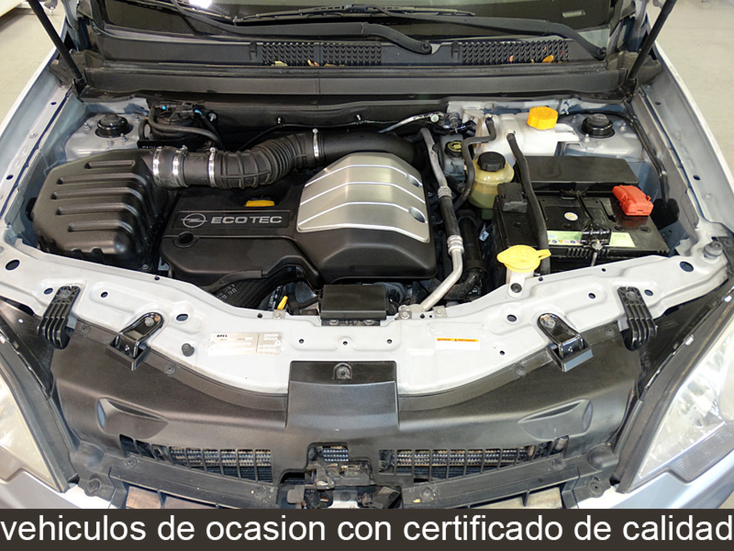 Foto Opel Antara 8 Foto Opel Antara 8