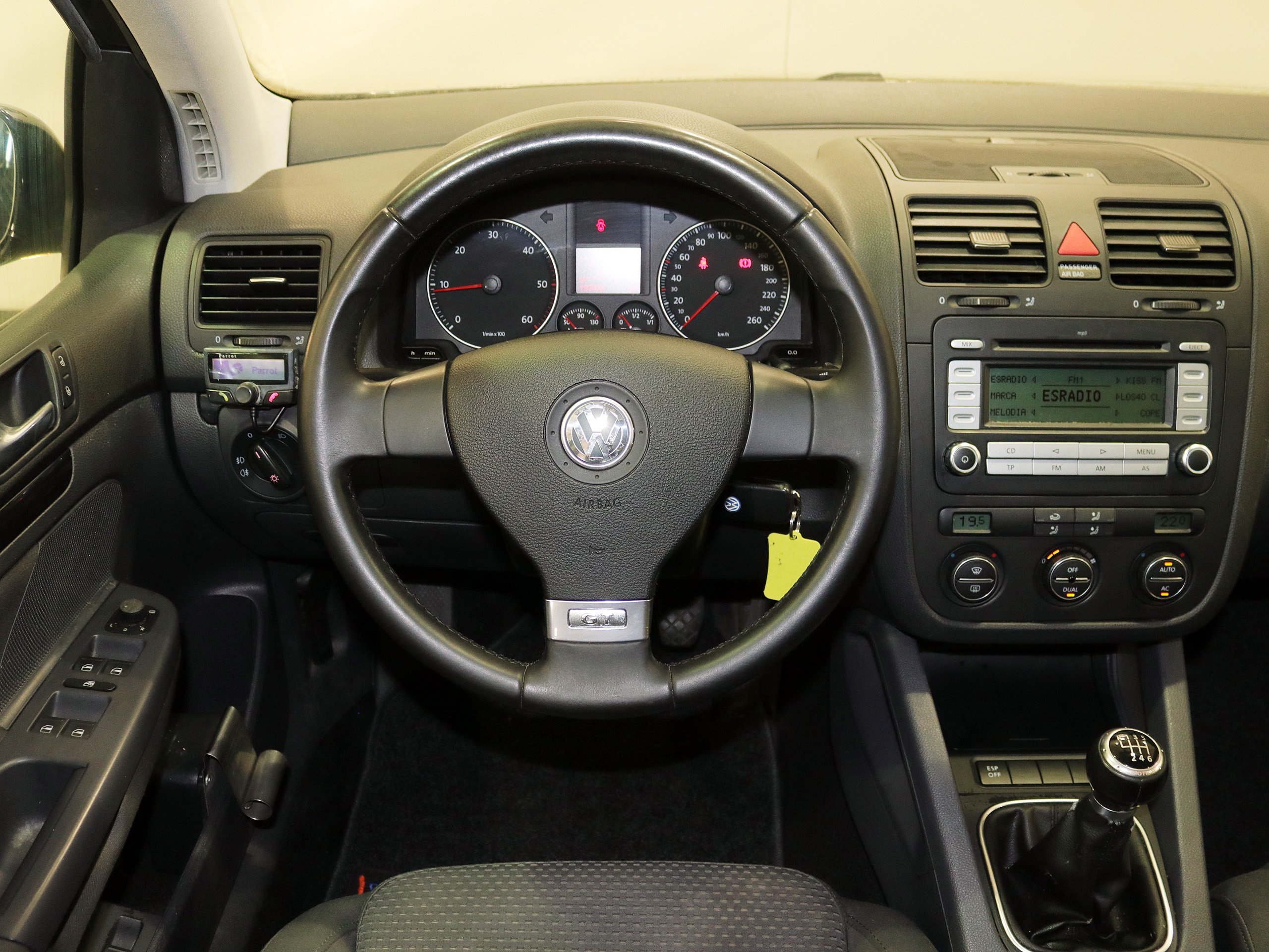 Foto Volkswagen Golf 21
