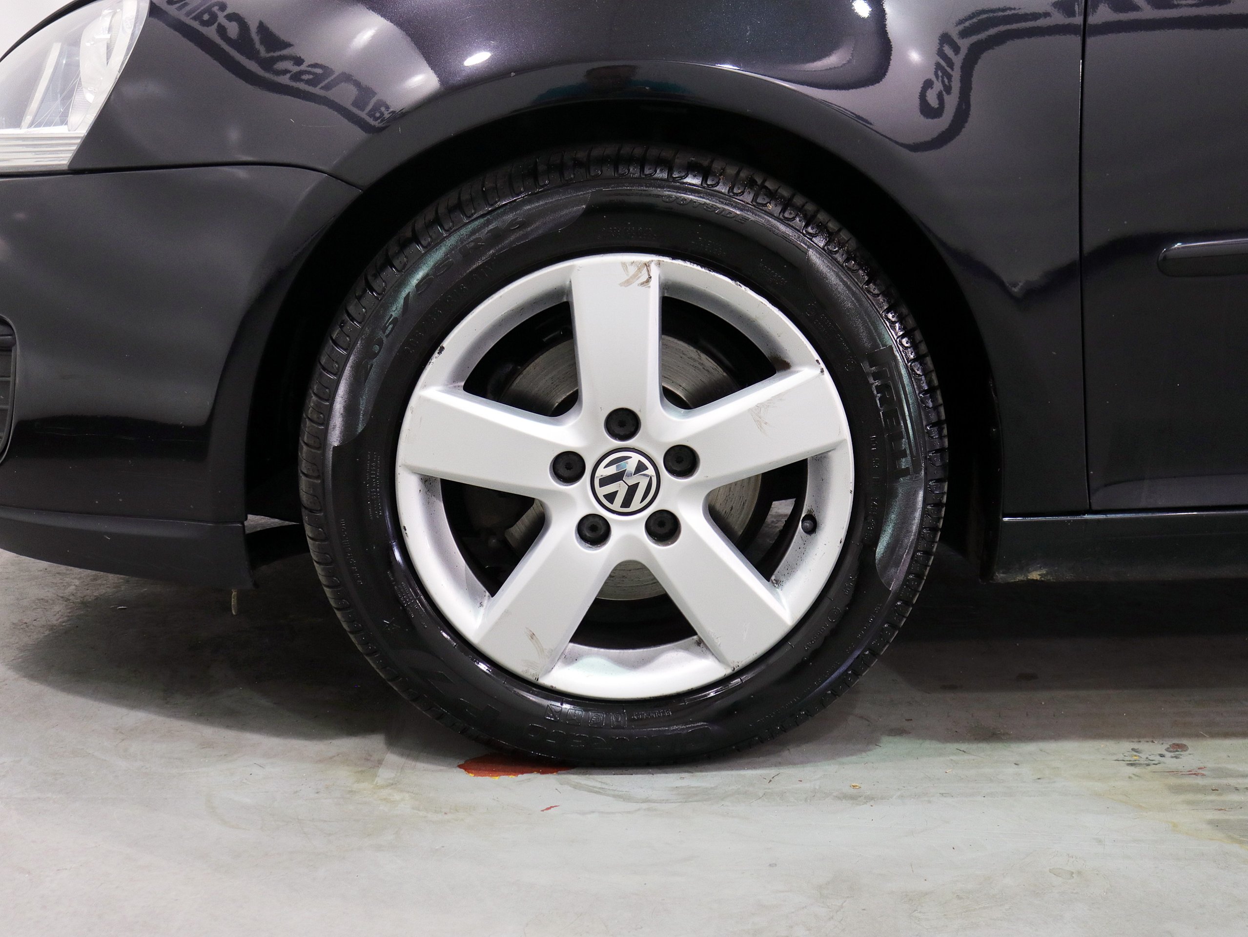Foto Volkswagen Golf 32